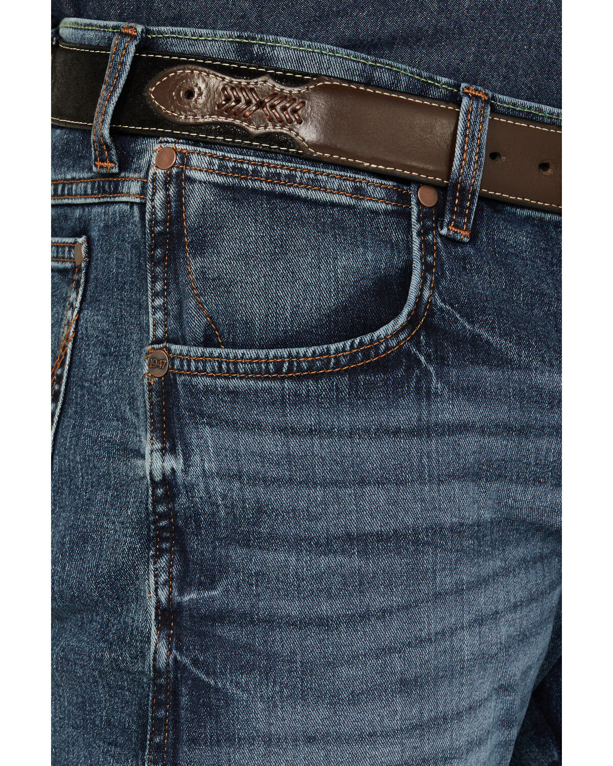 Image #2 - Wrangler Retro Men's Gaffery Medium Wash Slim Straight Stretch Denim Jeans - Tall, Medium Wash, hi-res