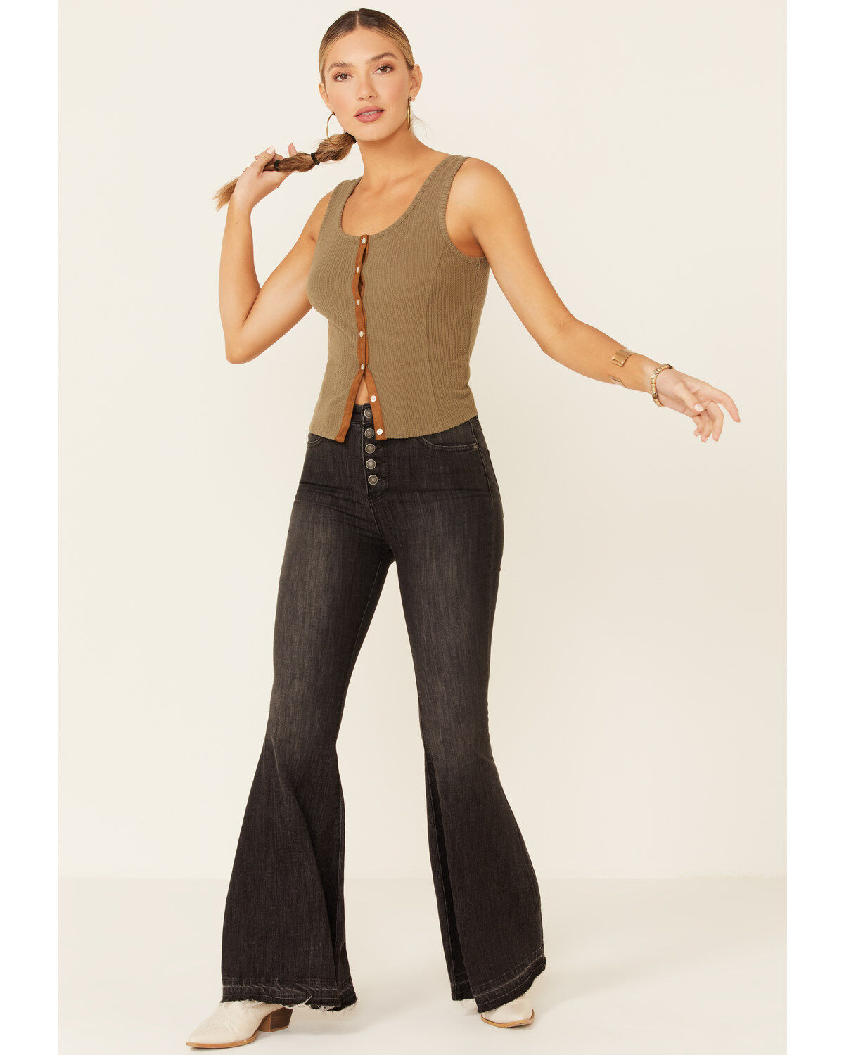 Image #2 - Shyanne Women's Ribbed Suede Placket Button-Down Tank Top, Olive, hi-res