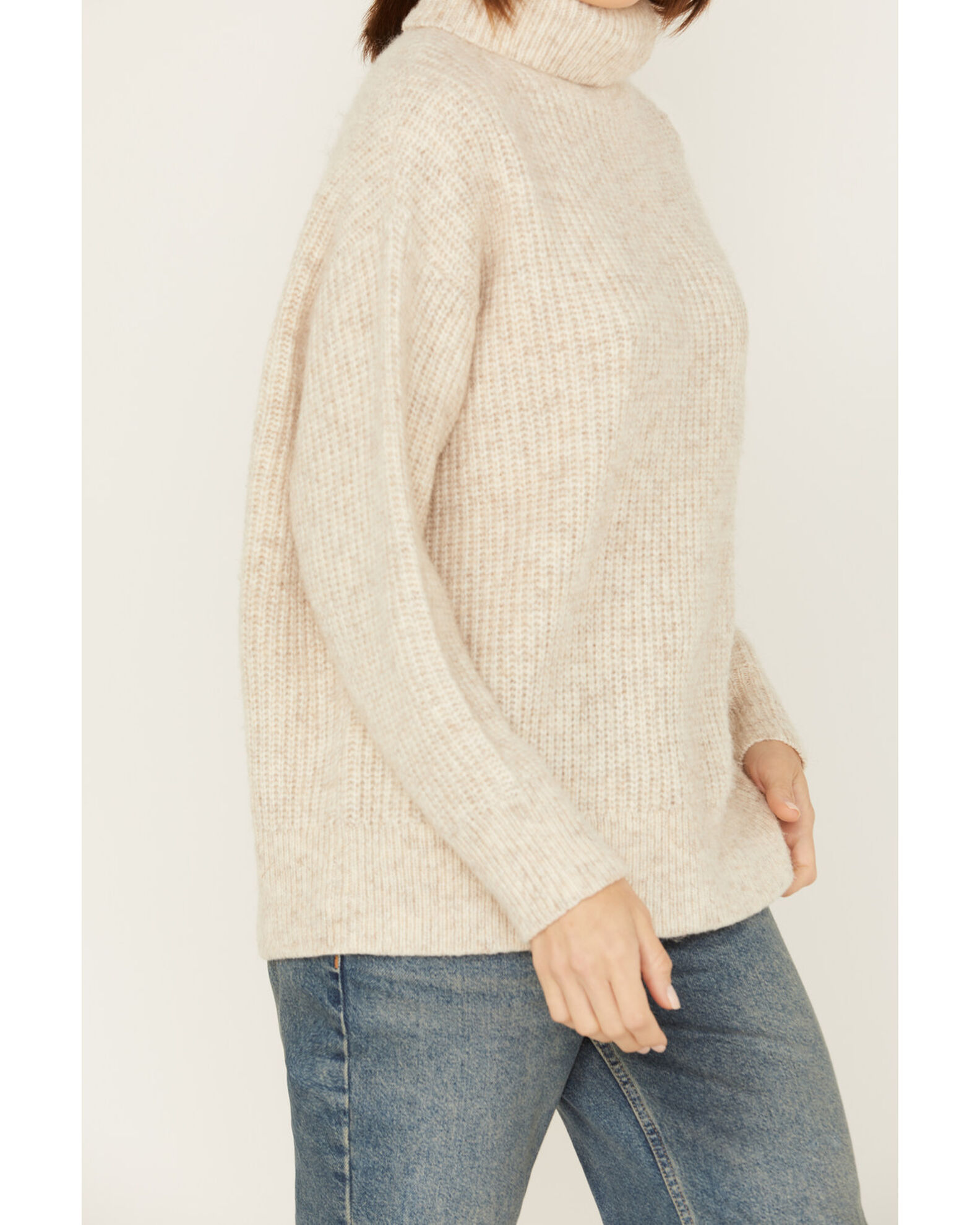 Cleo Wolf Women s Oversized Turtleneck Sweater