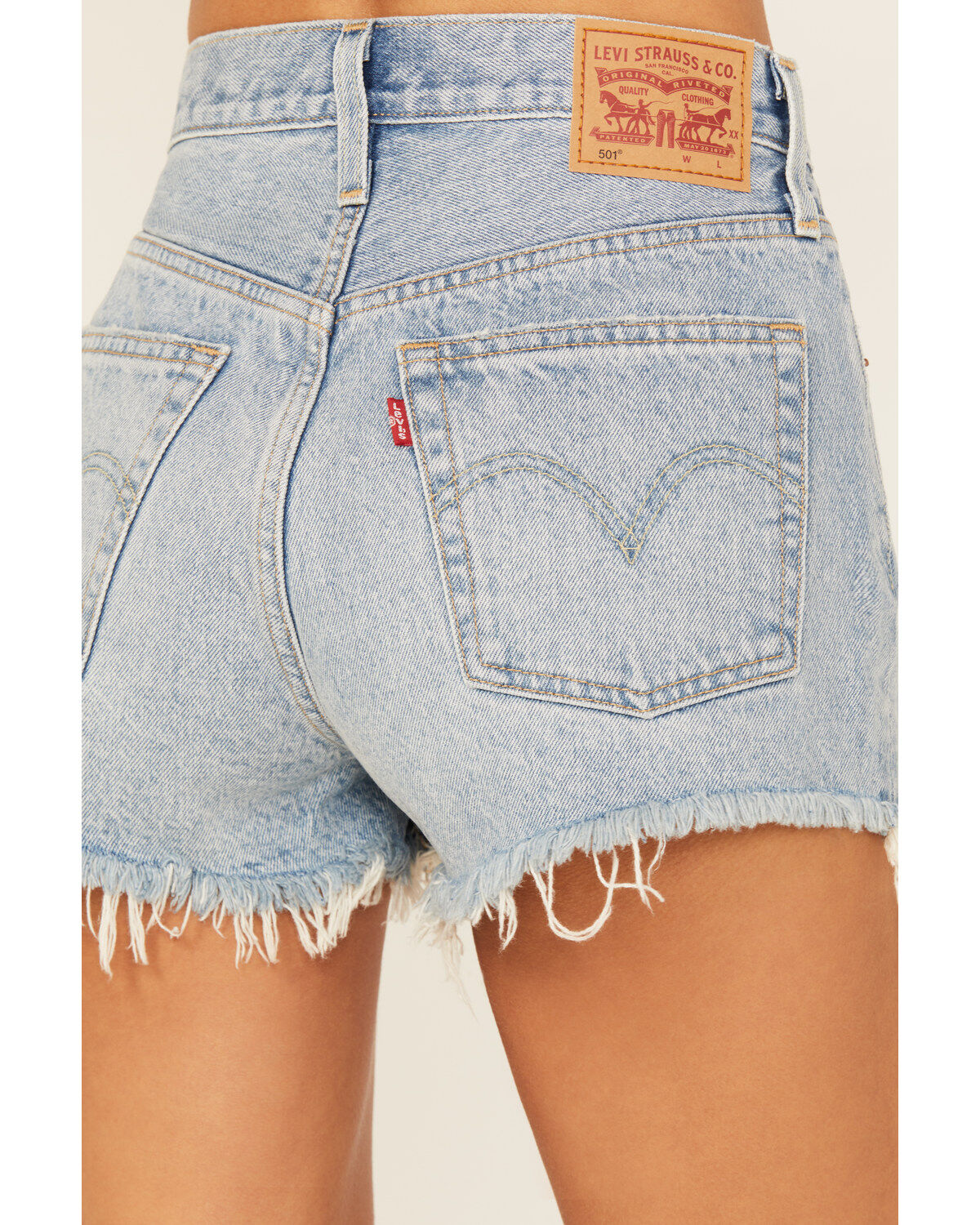 Image #4 - Levi's Women's Light Wash Micro Vibes 501 Original Shorts, Light Wash, hi-res