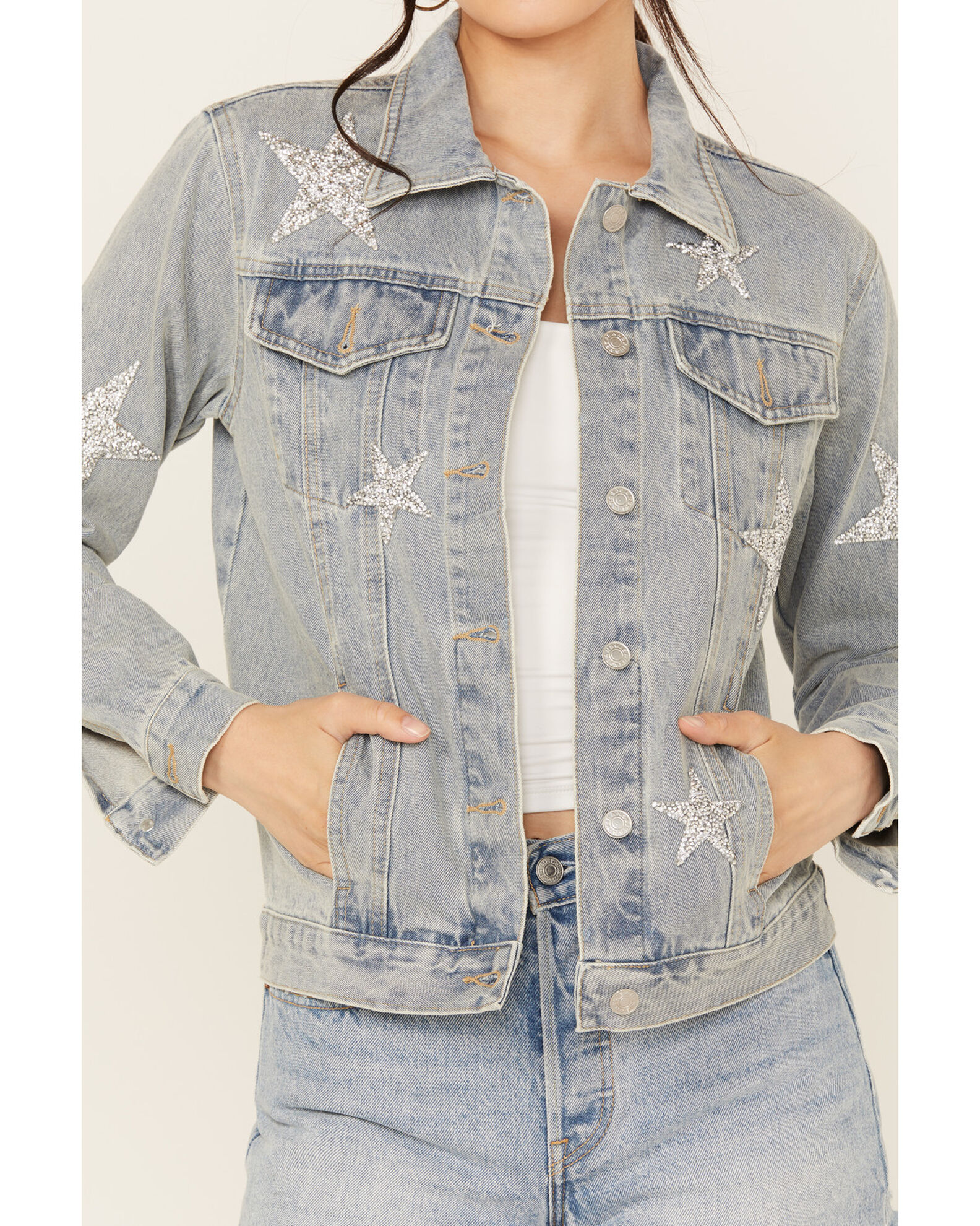 Blue B Women's Light Wash Embellished Star Button-Down Denim Jacket | Boot  Barn