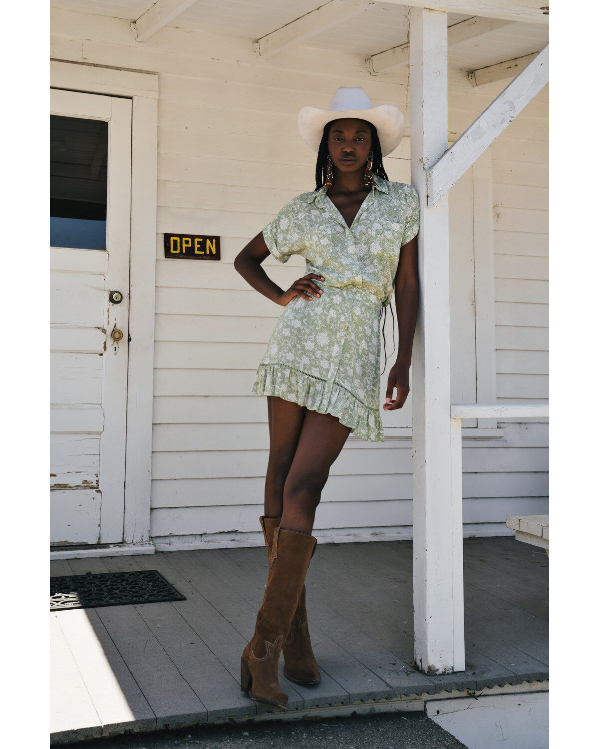 Image #1 - Shyanne Women's Floral Print Tie Front Short Sleeve Button Shirt, Seafoam, hi-res