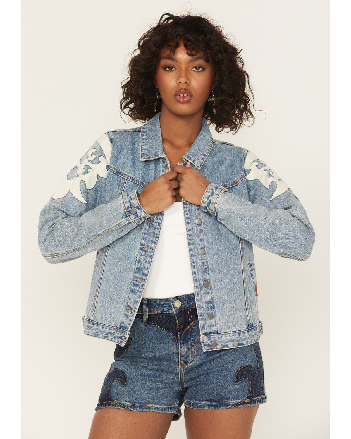 Rock & Roll Denim Women's Light Wash Pleather Fringe Denim Jacket
