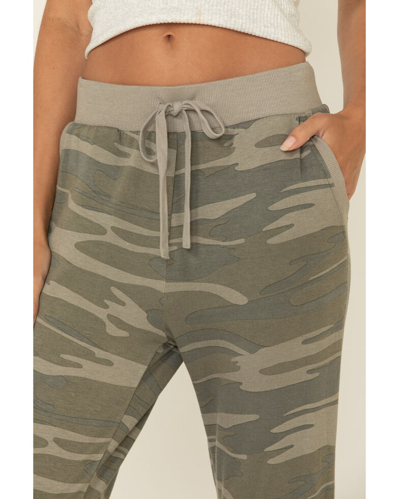 Z Supply Women S Camo Jordan Jogger Sweatpants Boot Barn
