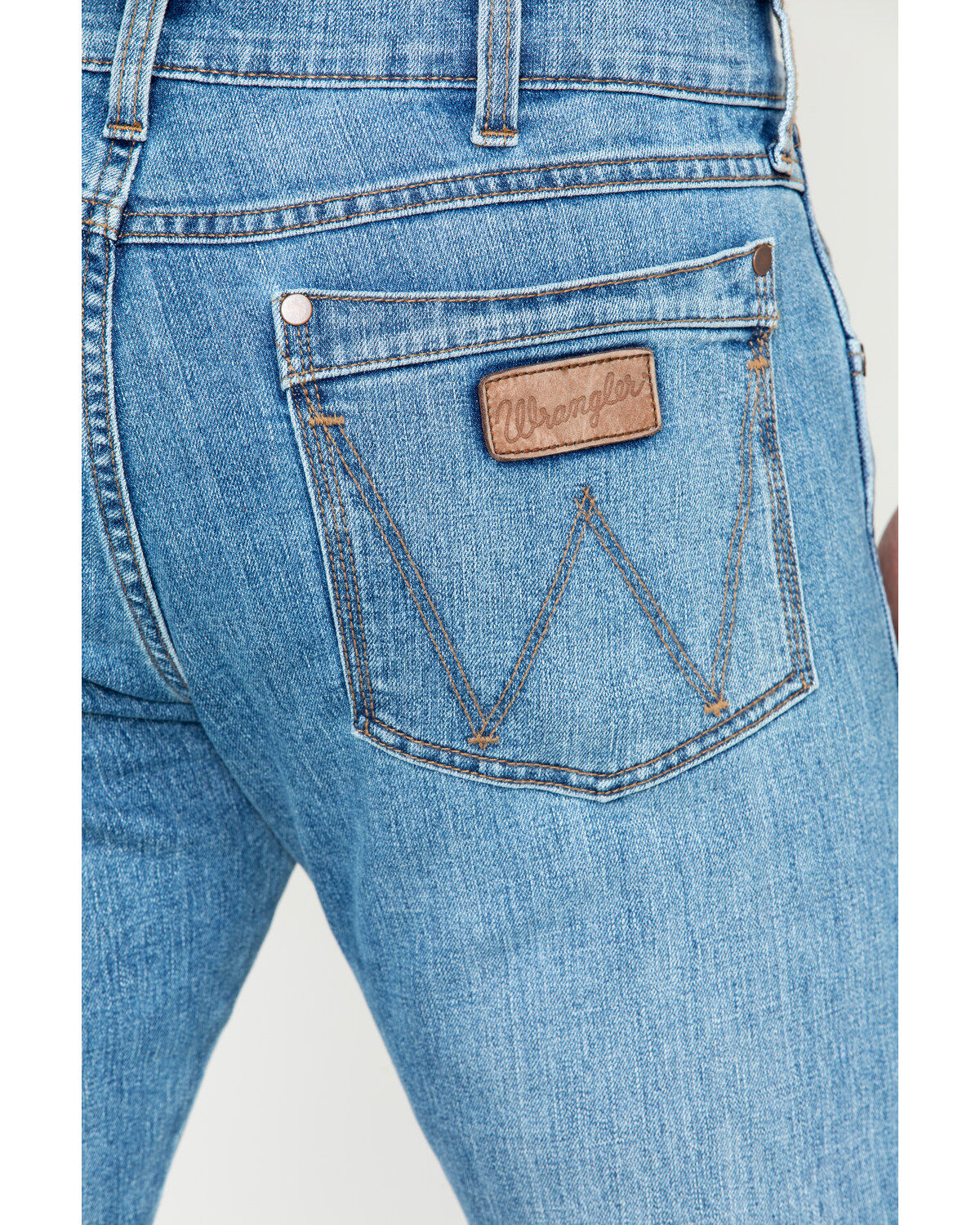 light colored wrangler jeans