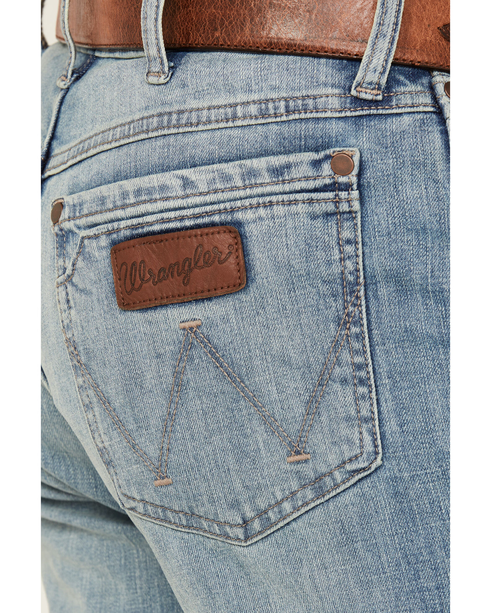 Wrangler Retro Men’s Jacksboro Light Wash Slim Straight Stretch Denim ...