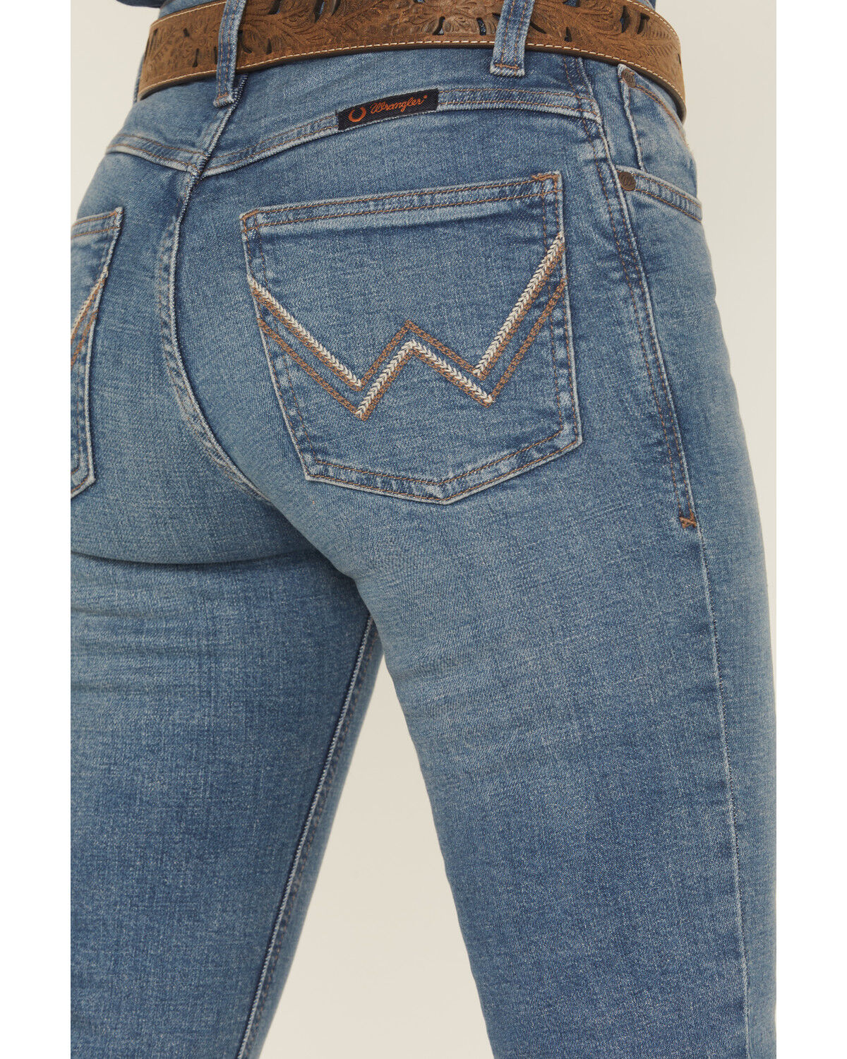 Product Name:  Wrangler Women's Aubree Dark Wash Mid Rise Ultimate Riding Willow Bootcut Stretch Denim Jeans