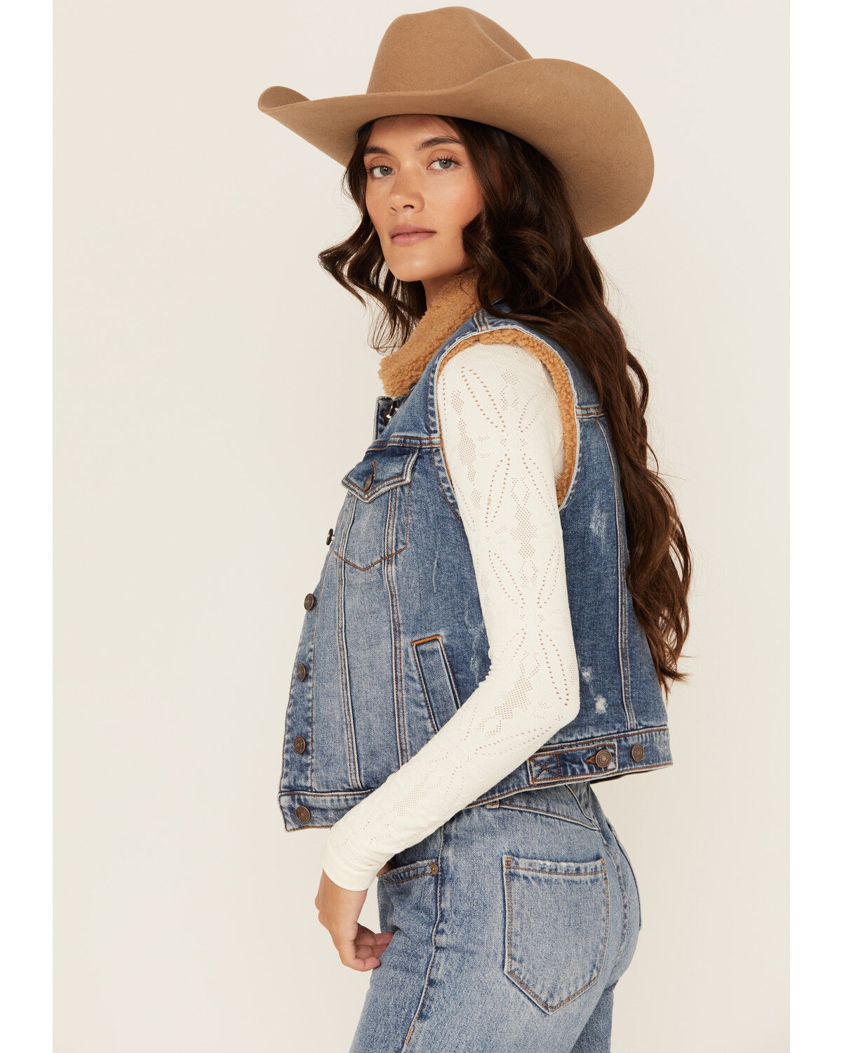 Image #2 - Shyanne Women's Ottawa Medium Wash Sherpa Lined Denim Vest, Medium Wash, hi-res