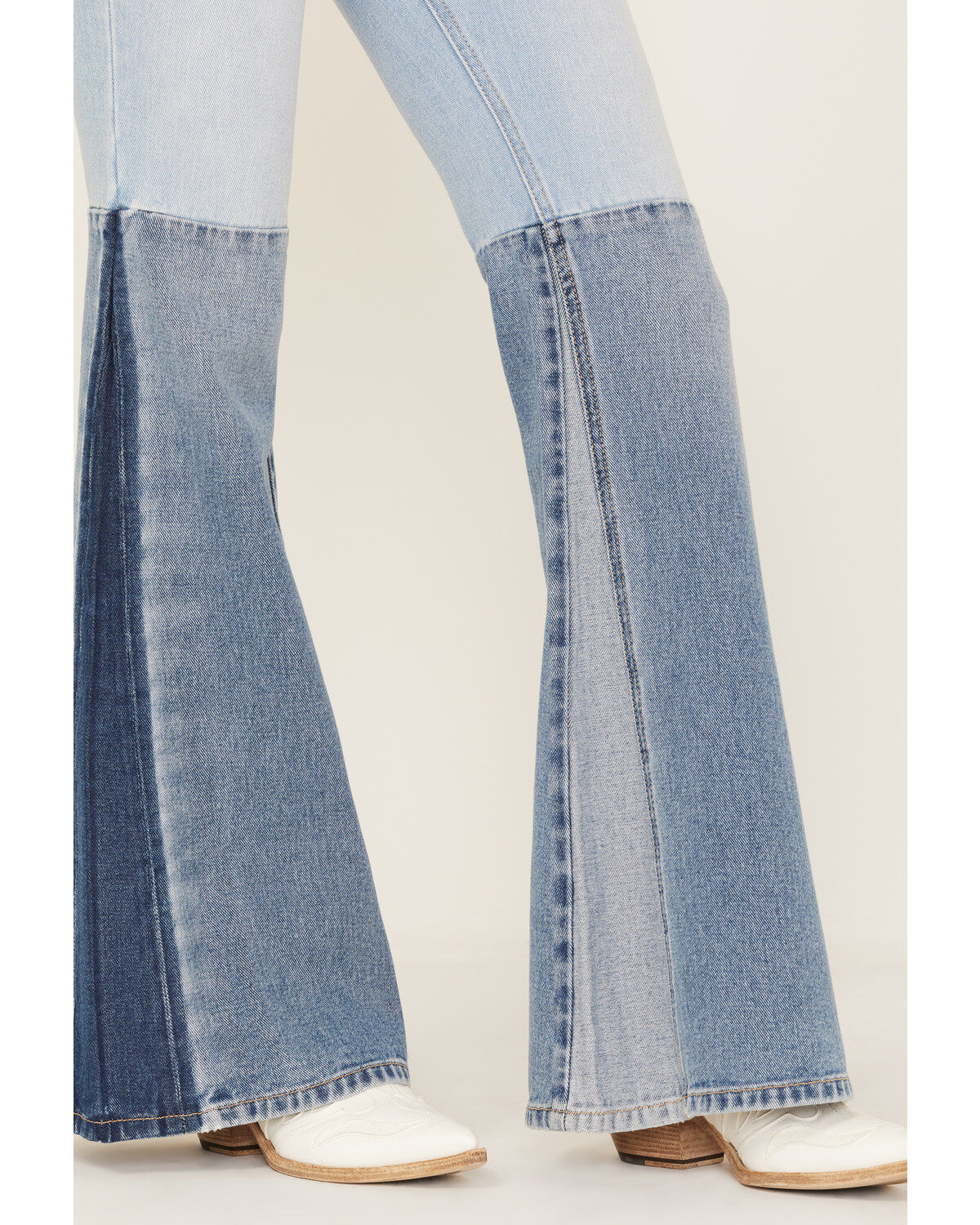 Product Name:  Shyanne Women's Two Tone Seamed Light Wash High Rise Flare Jeans