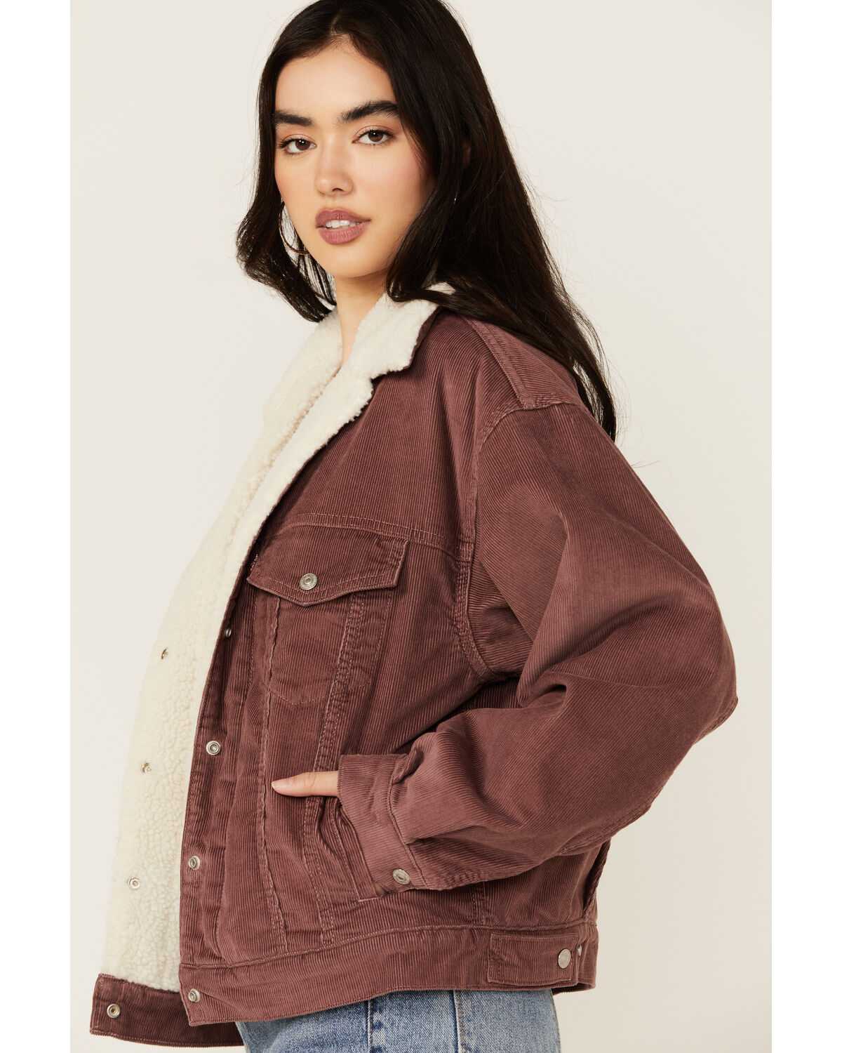 Image #2 - Levi's Women's 90's Corduroy Sherpa Lined Trucker Jacket, Mauve, hi-res