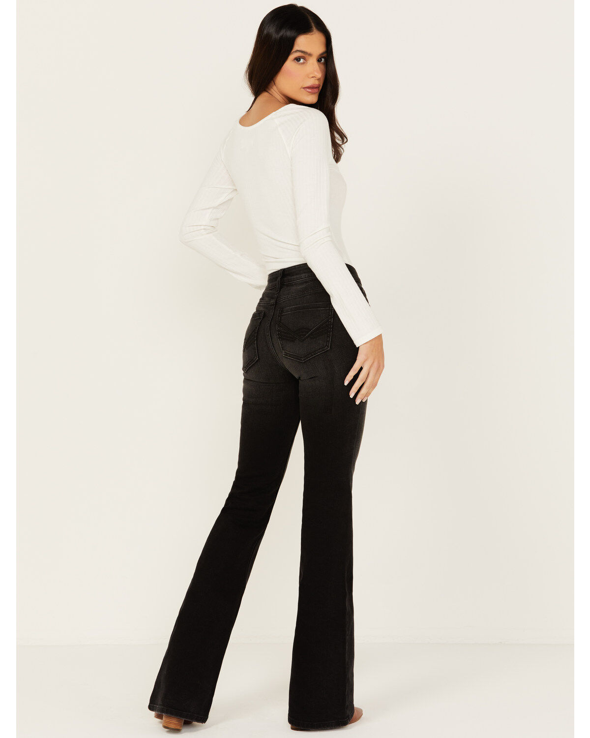 Image #3 - Idyllwind Women's Shadow Lane Mid Rise Debbie Stretch Bootcut Jeans, Black, hi-res