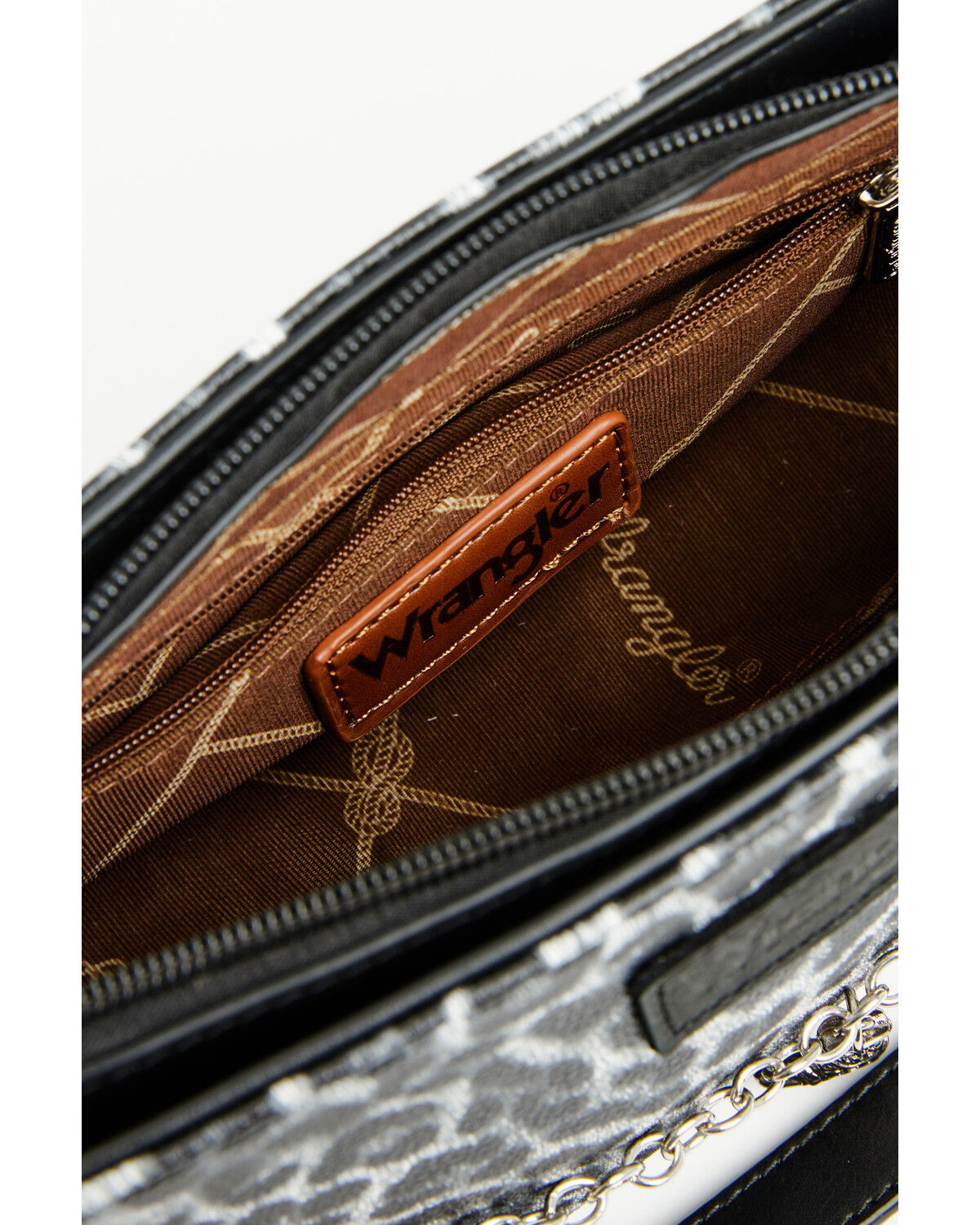 Product Name:  Wrangler Women's Boot Barn Exclusive Leopard Print Shoulder Bag with Chain