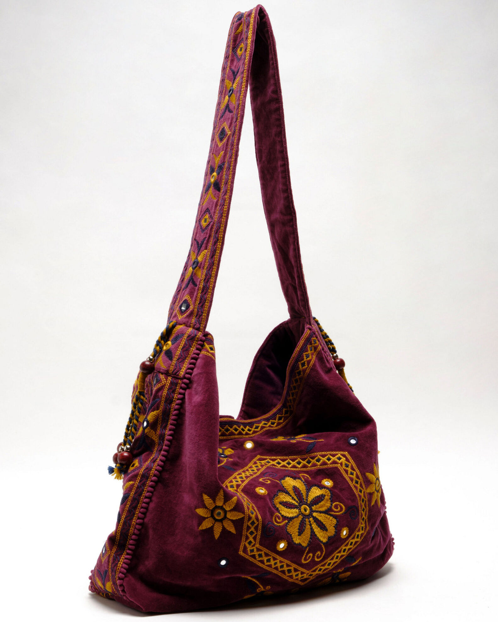 Free People Women s Vic Velvet Slouchy Bag Pueblo Mall