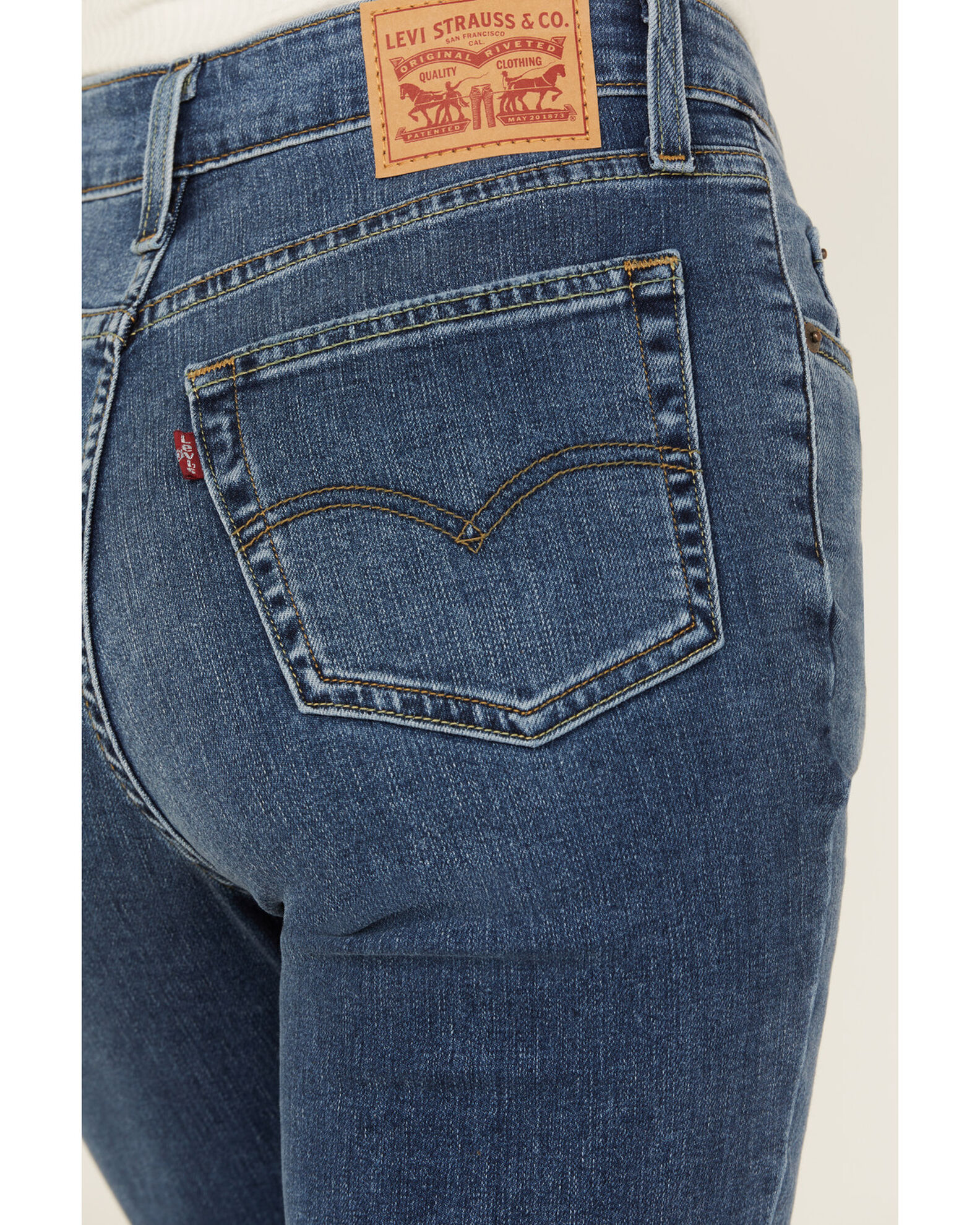 Product Name: Levi's Women's Dark Wash Wait High Rise 725 Slit Hem Stretch  Bootcut Jeans