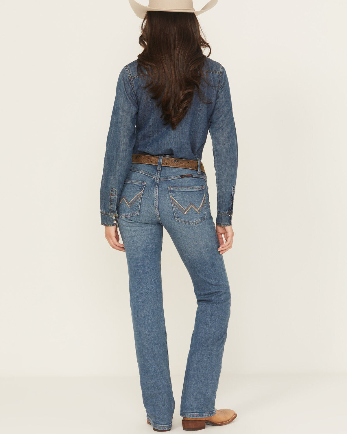 Product Name:  Wrangler Women's Aubree Dark Wash Mid Rise Ultimate Riding Willow Bootcut Stretch Denim Jeans
