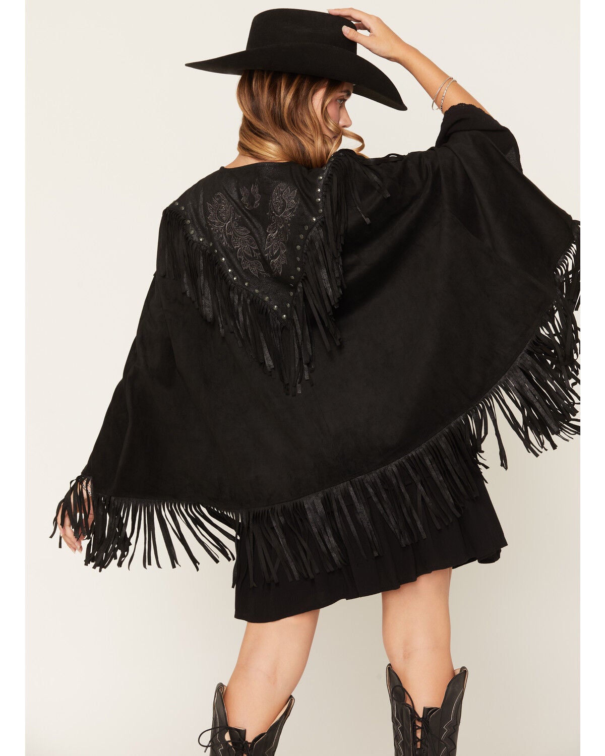 Image #4 - Shyanne Women's Shelby Faux Suede Fringe Capelet, Black, hi-res