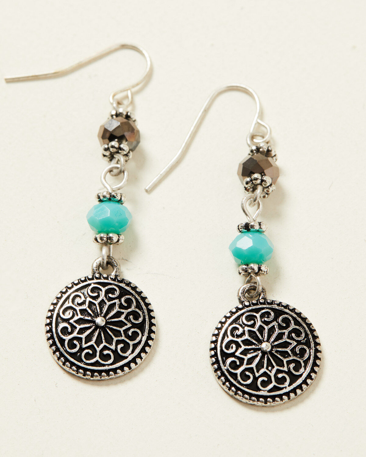 Image #3 - Shyanne Women's Shimmer Concho Tassel Jewelry Set - 2 Piece, Silver, hi-res