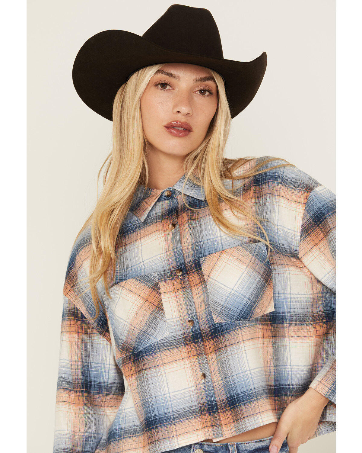 Image #2 - Ely Walker Women's Plaid Print Long Sleeve Button-Down Cropped Flannel Shirt, Multi, hi-res