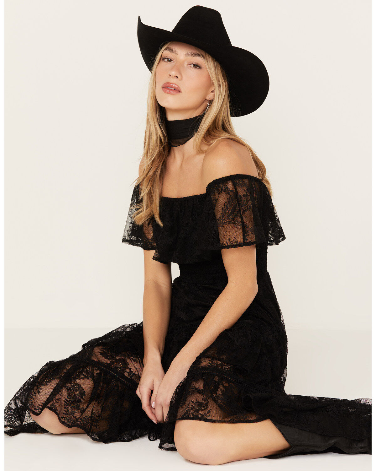 Image #1 - Shyanne Women's Off-Shoulder Tiered Lace Dress, , hi-res