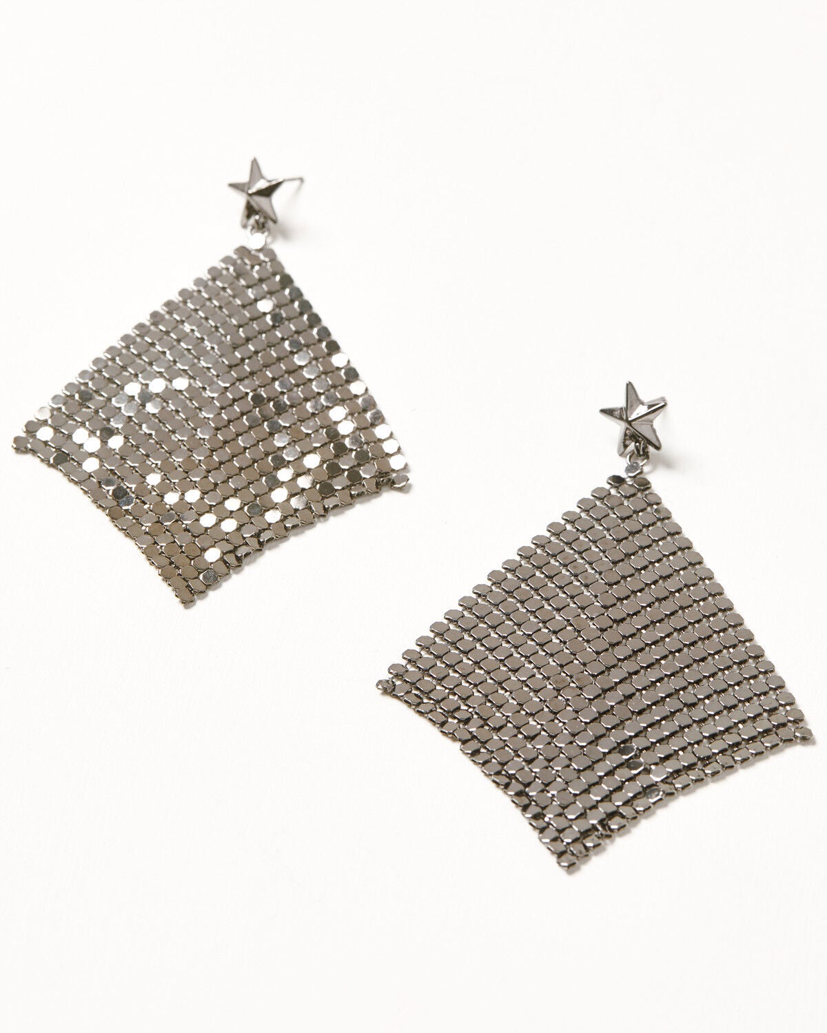 Image #1 - Idyllwind Women's Grandville Chain Mesh Earrings, Silver, hi-res