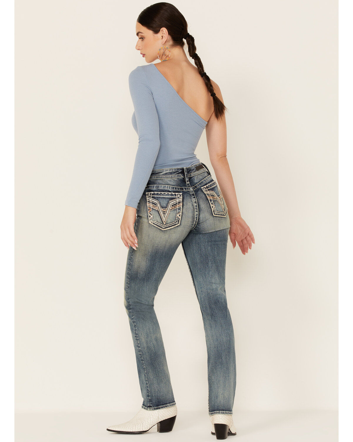 Image #4 - Vigoss Women's Mid Straight Vintage V-Pocket Denim Jeans, Blue, hi-res
