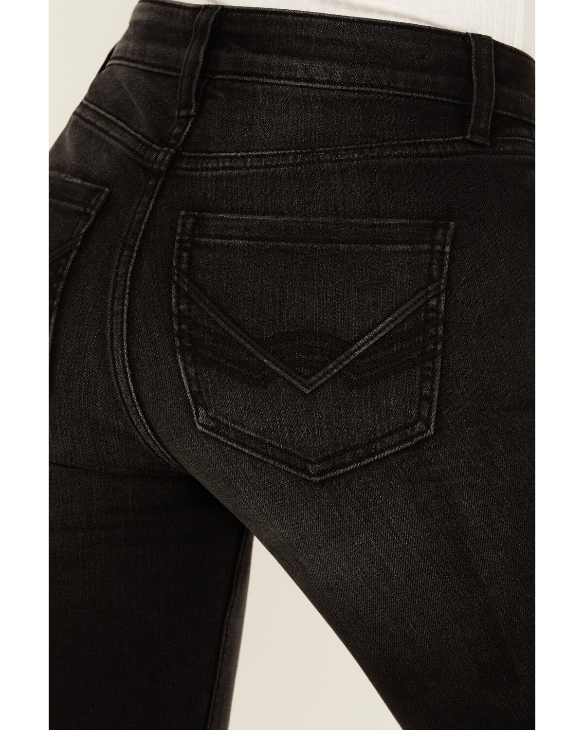 Image #4 - Idyllwind Women's Shadow Lane Mid Rise Debbie Stretch Bootcut Jeans, Black, hi-res