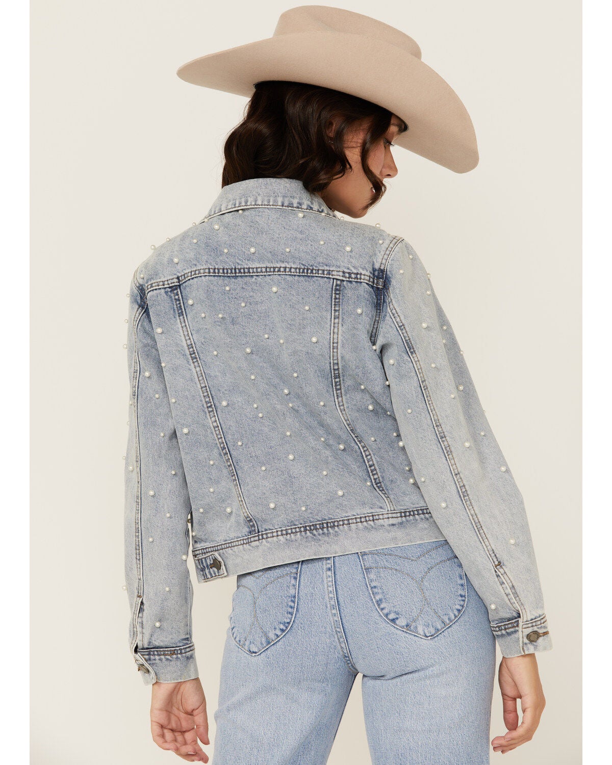 Veveret Women's Pearl Light Wash Denim Jacket, Light Wash, hi-res