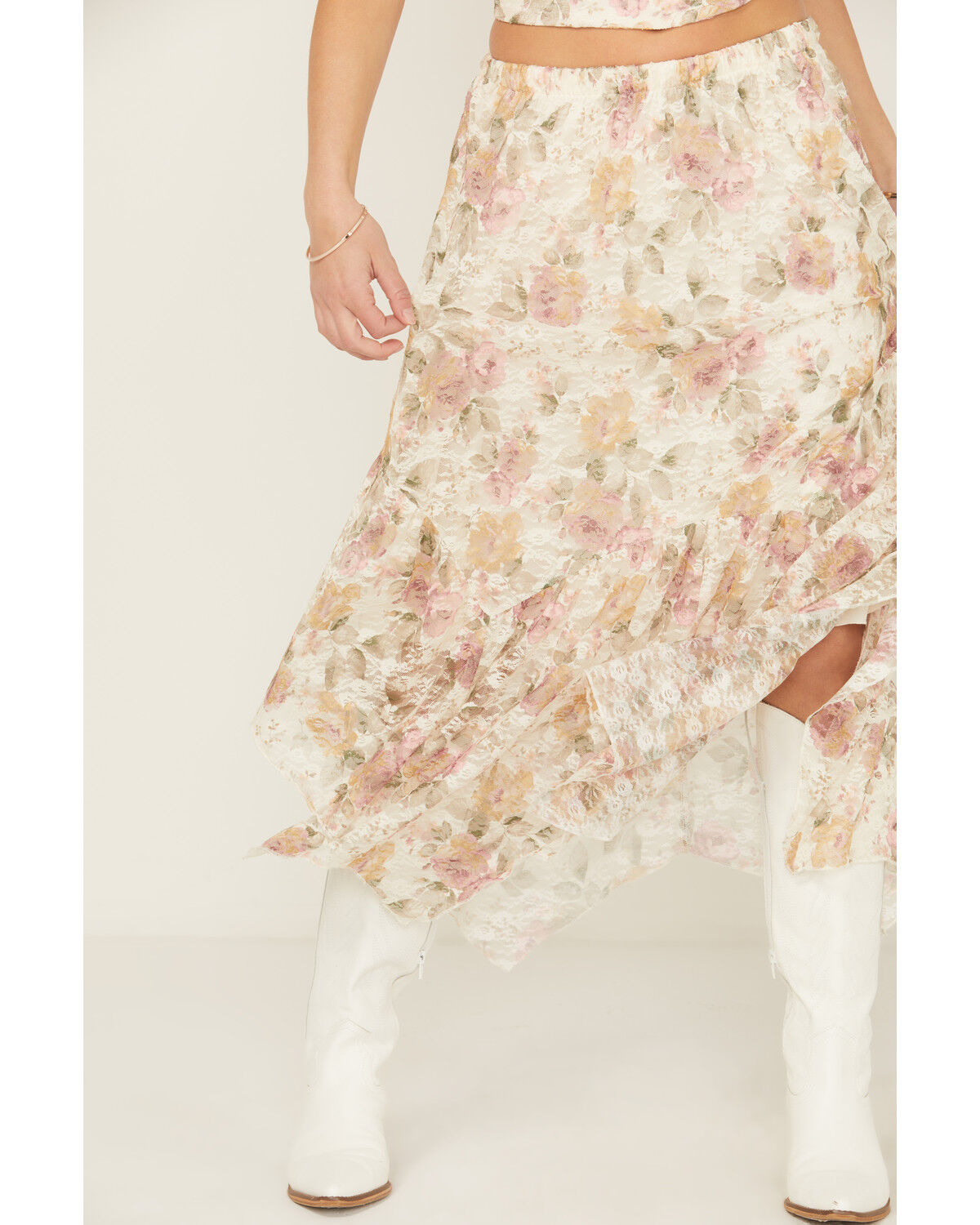 Product Name:  La La Land Women's Boot Barn Exclusive Floral Print Lace Midi Skirt