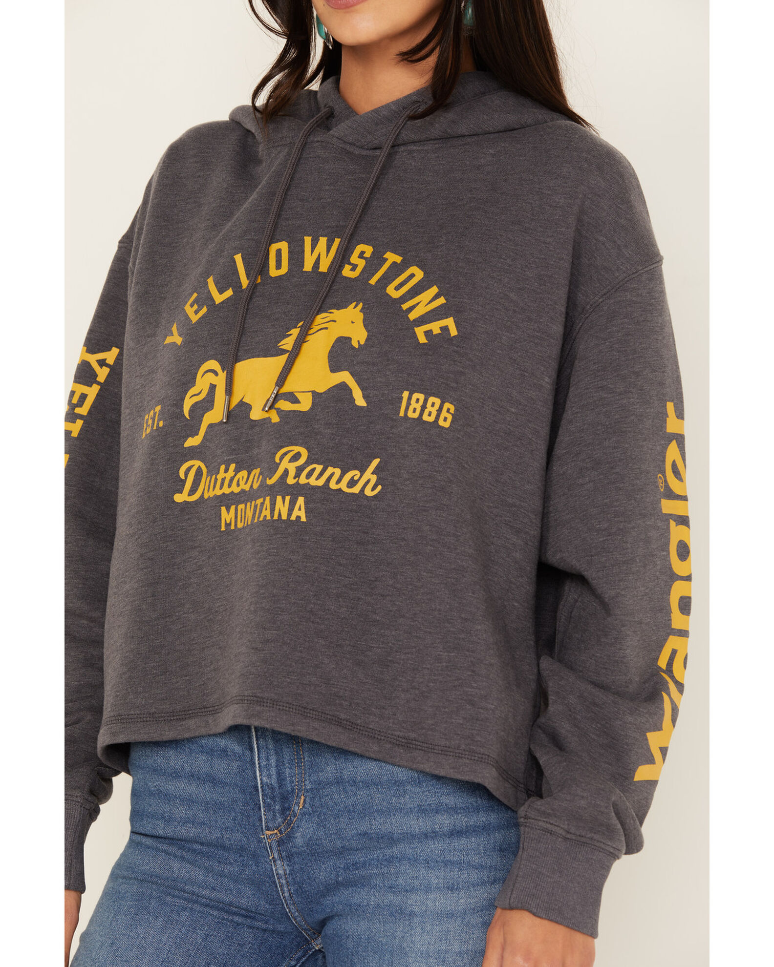 Product Name Wrangler Women's Yellowstone® Cropped Hoodie