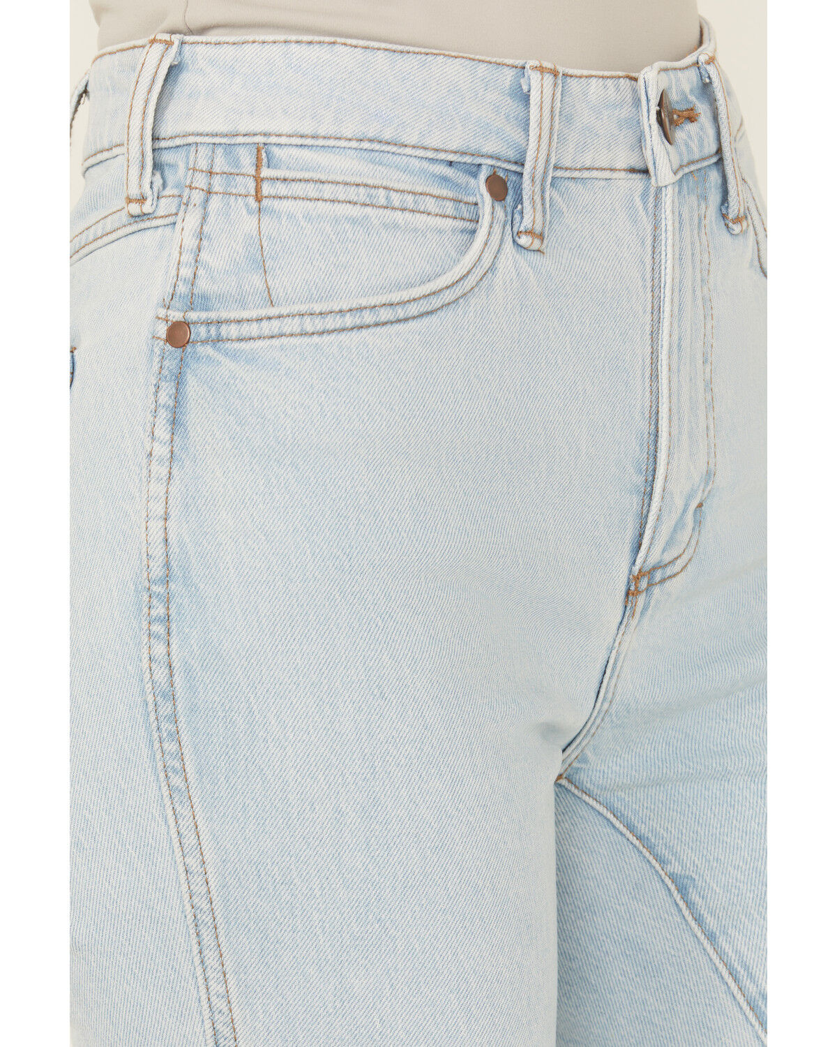Wrangler Retro Women's Lila Light Wash High Rise Bootcut Wrangler Retro Women's Lila Light Wash High Rise Bootcut
