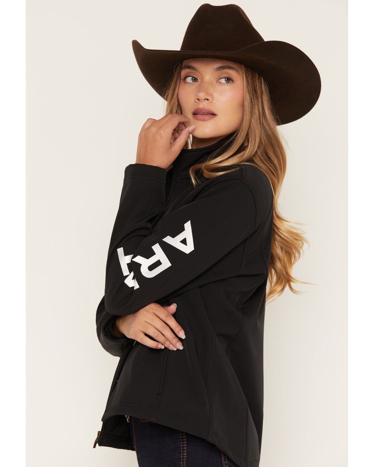 Image #3 - Ariat Women's Logo Concealed Carry Softshell Jacket, Black, hi-res