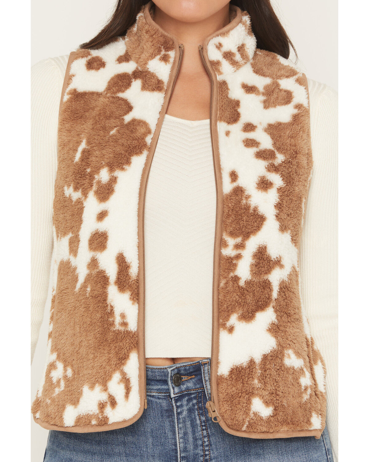 Image #3 - Shyanne Women's Jean Cow Print Sherpa Zip-Up Vest, Coffee, hi-res