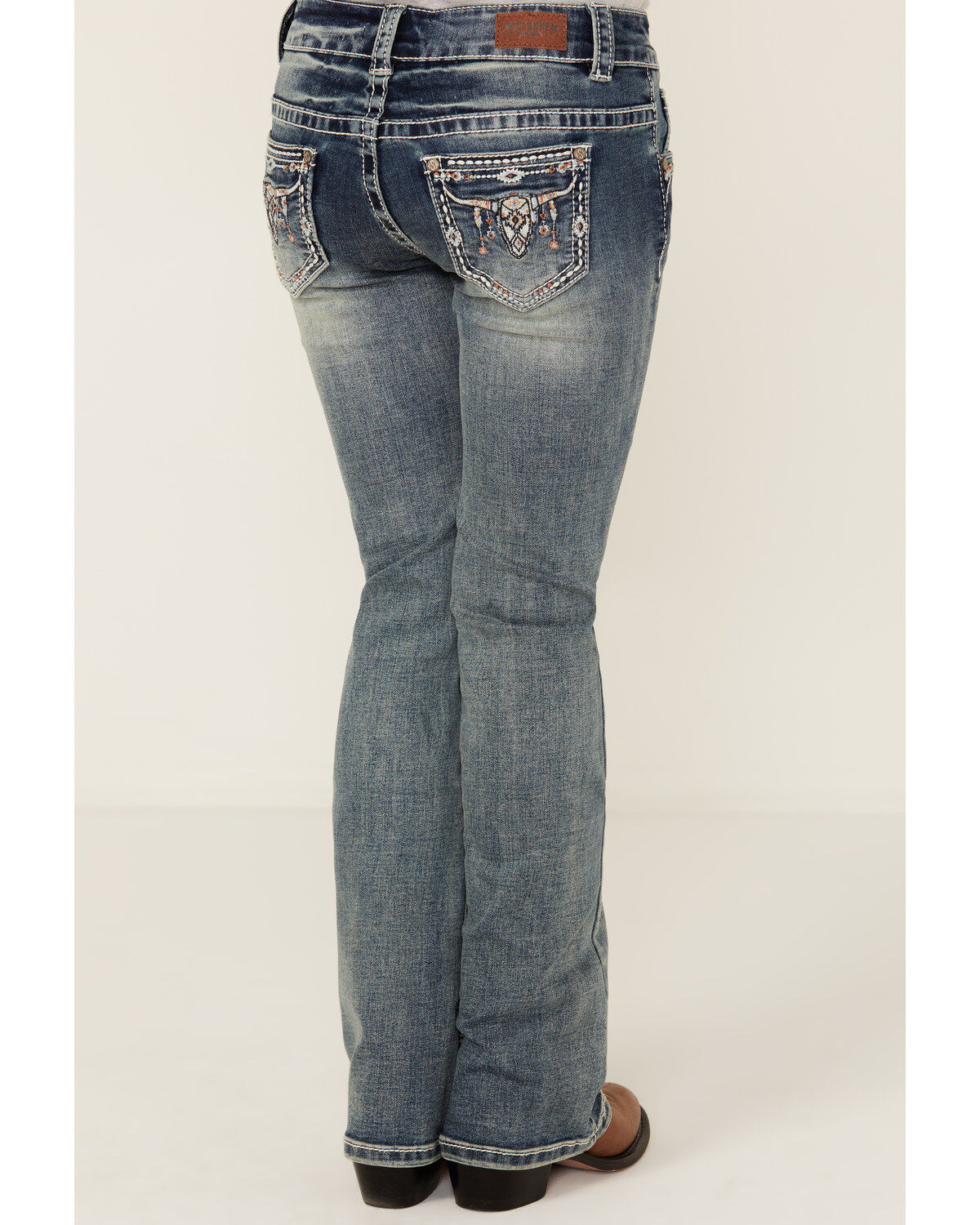 Product Name:  Shyanne Girls' Light Wash Steer Head Pocket Bootcut Stretch Denim Jeans
