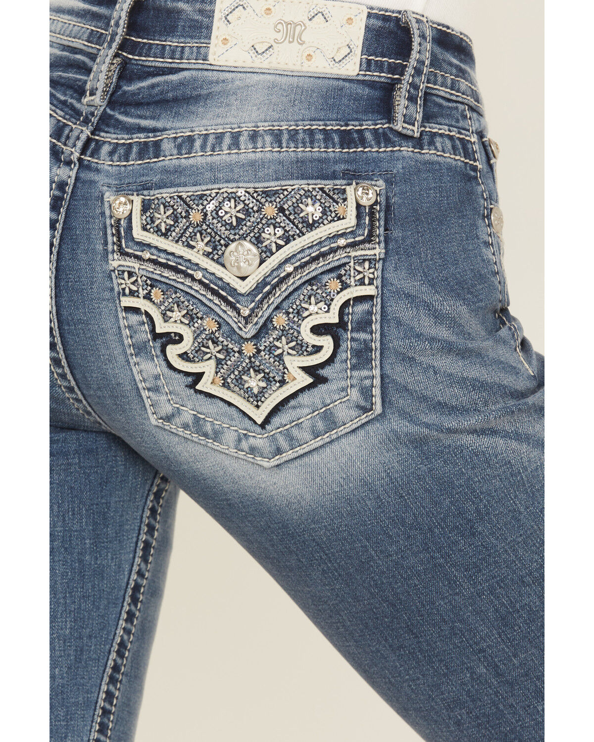 Product Name:  Miss Me Women's Dark Wash Mid Rise Bootcut Patchwork Flap Stretch Denim Jeans