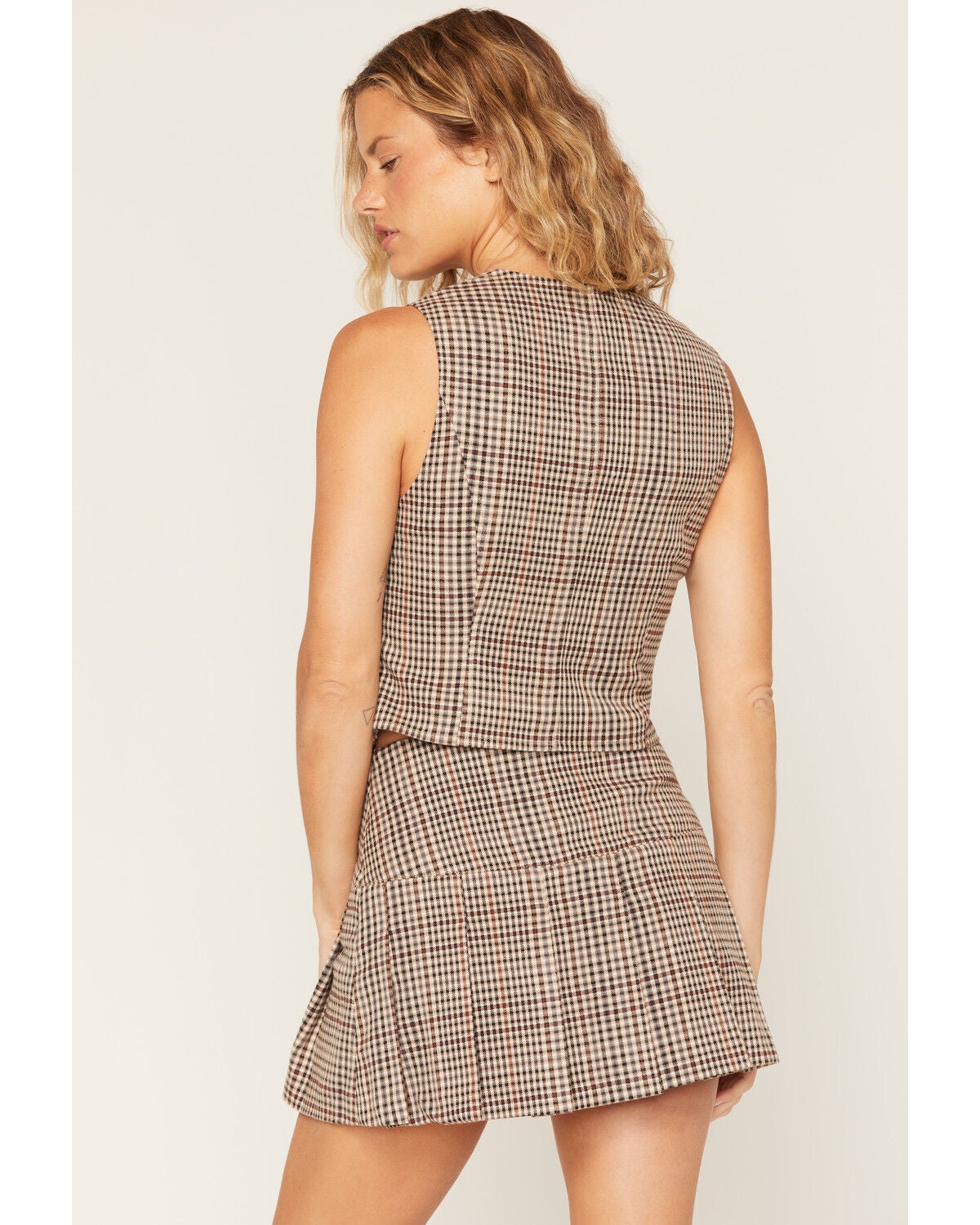 Image #4 - Ashley Women's Boot Barn Exclusive Plaid Print Button-Front Vest, Black/tan, hi-res