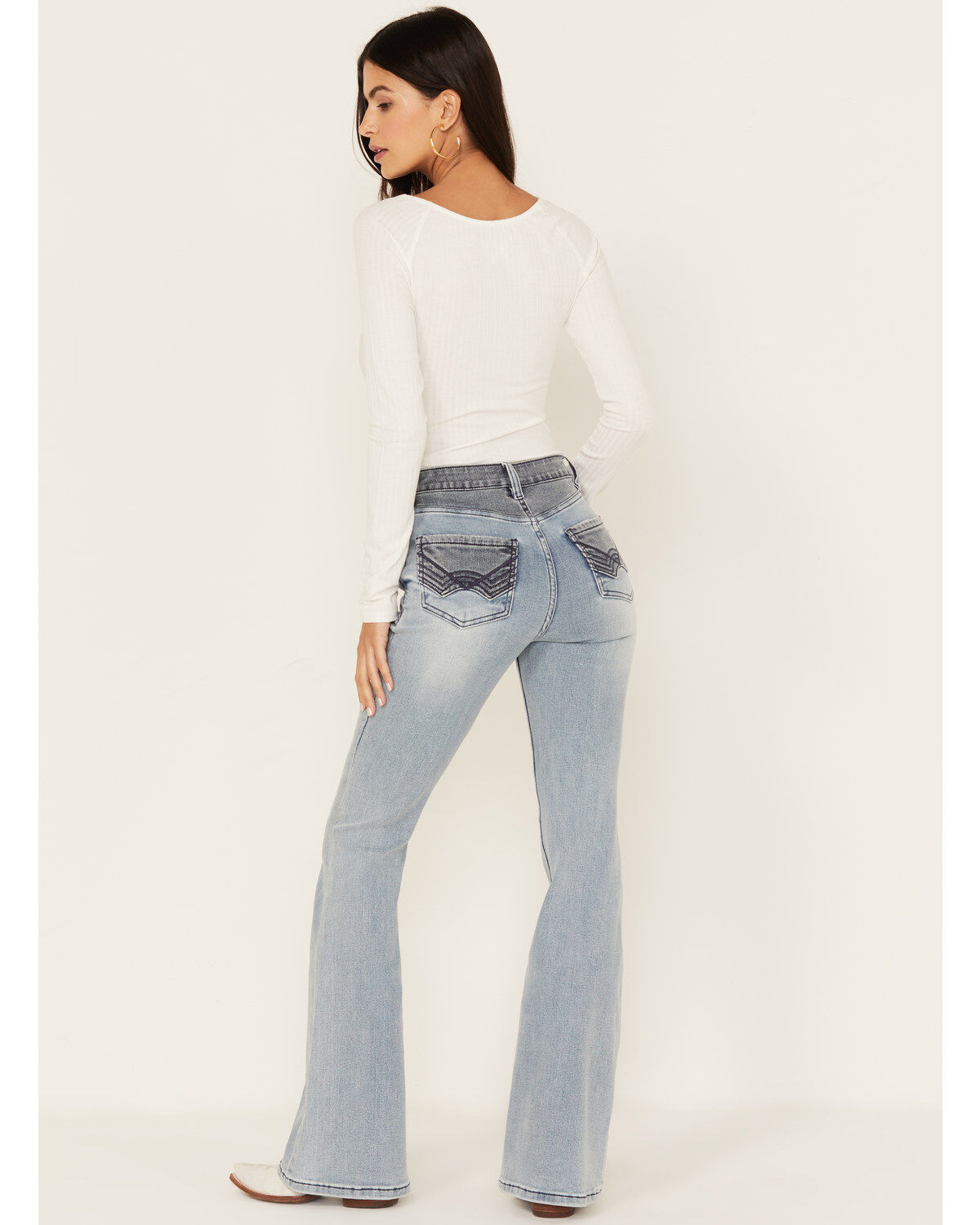 Product Name:  Idyllwind Women's Loma Light Wash Contrast Wash High Risin' Stretch Flare Jeans