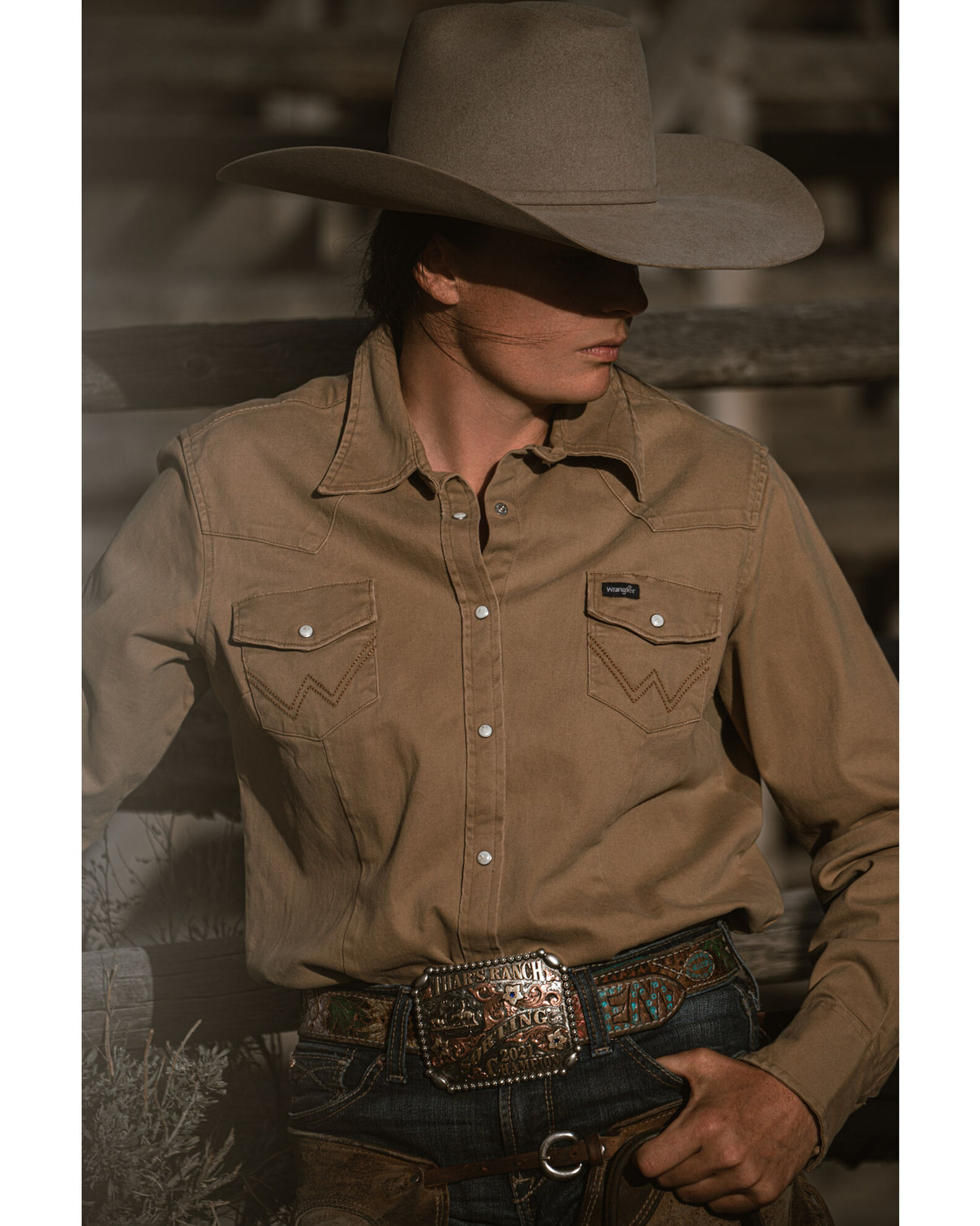 Wrangler Women's Solid Long Sleeve Snap Western Shirt | Boot Barn
