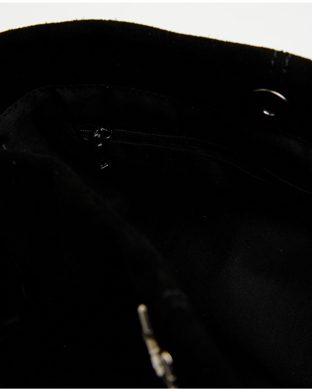 Image #4 - Avondayle Women's Suede Bucket Bag, Black, hi-res