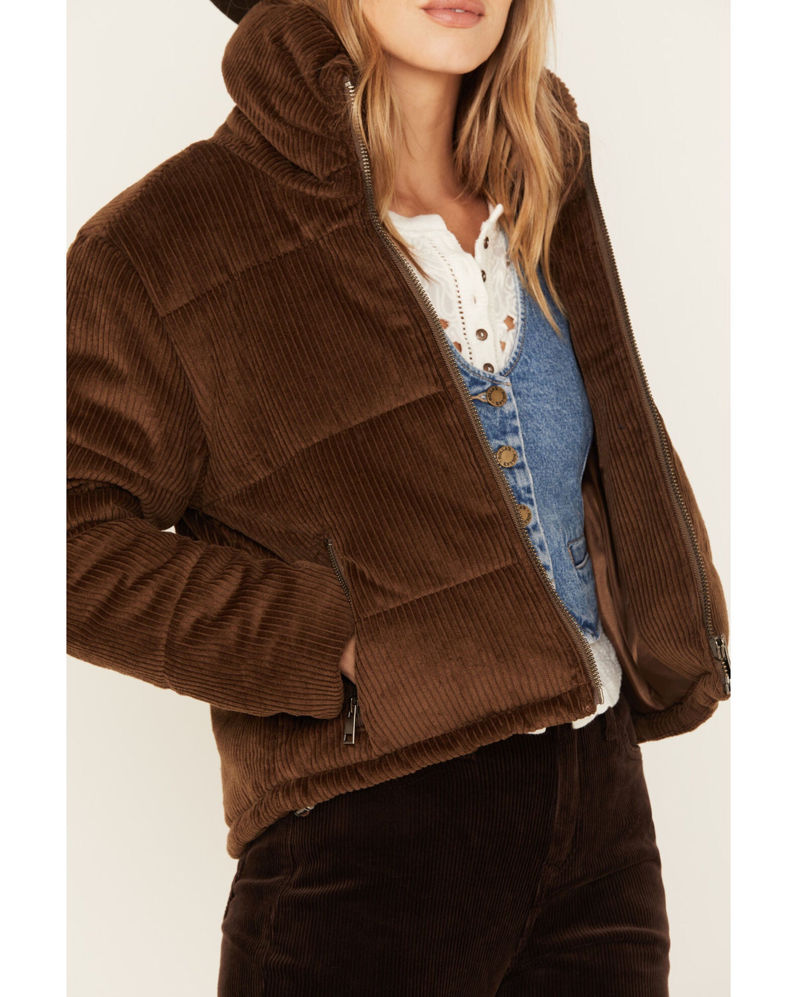 Cleo + Wolf Women's Quilted Corduroy Puffer Jacket, Taupe