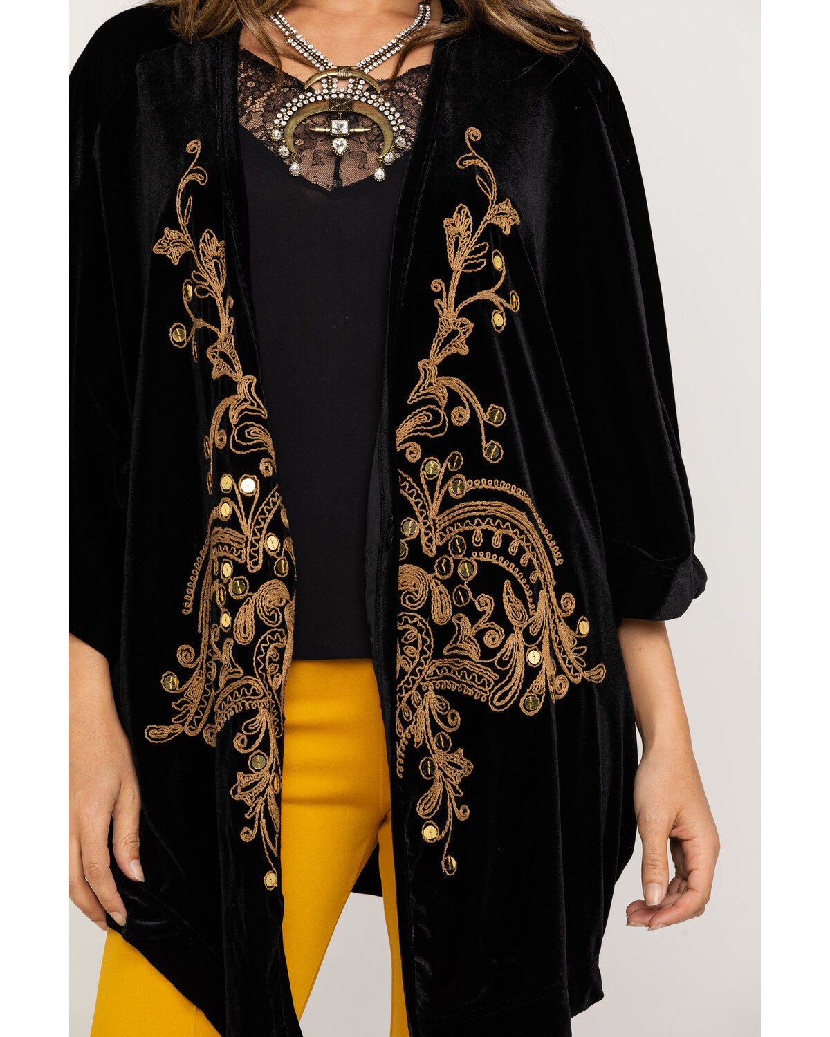 Image #4 - White Label by Panhandle Women's Embroidered Velvet Kimono, , hi-res