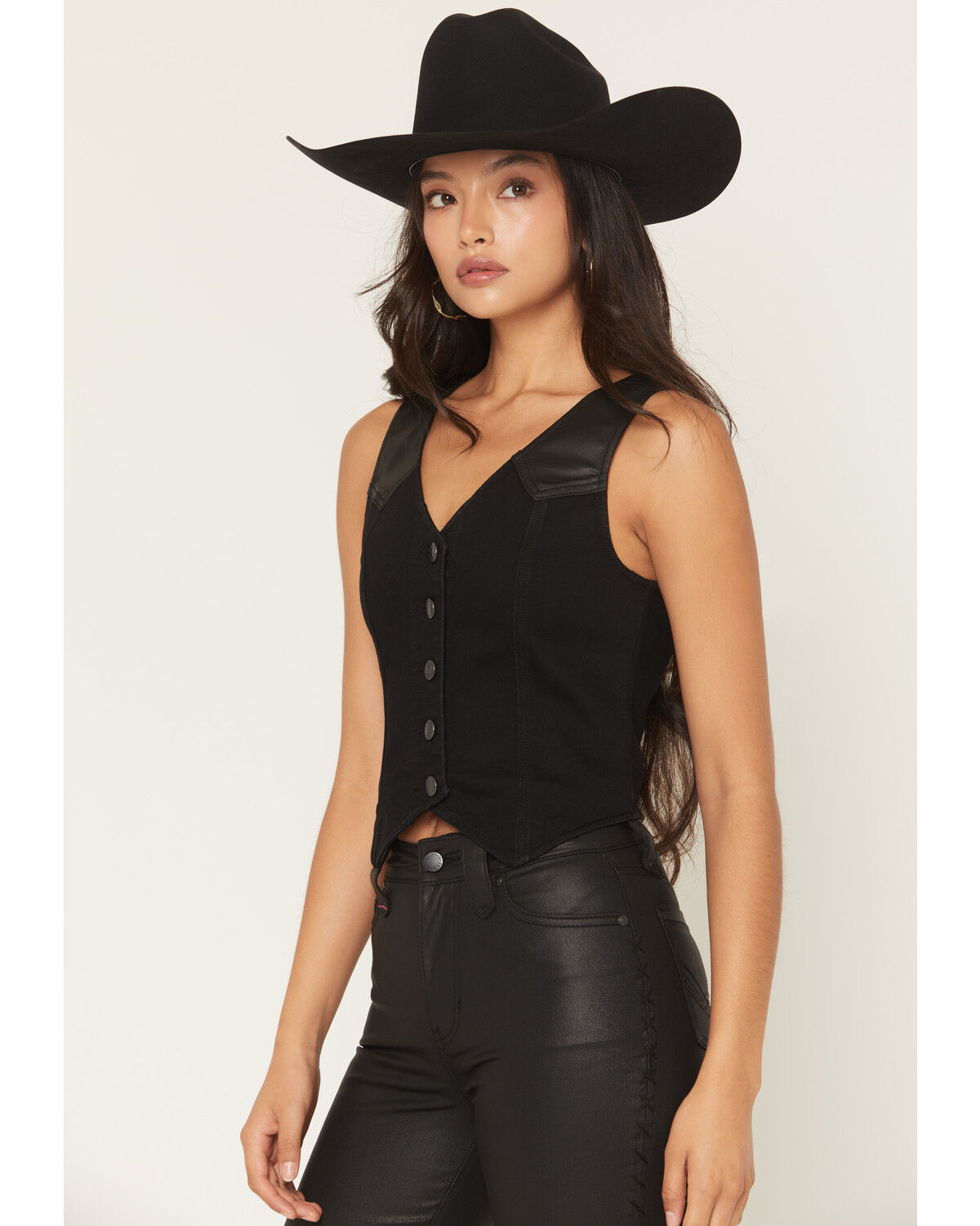 Image #3 - Idyllwind Women's Solid Button-Down Fashion Vest, Black, hi-res