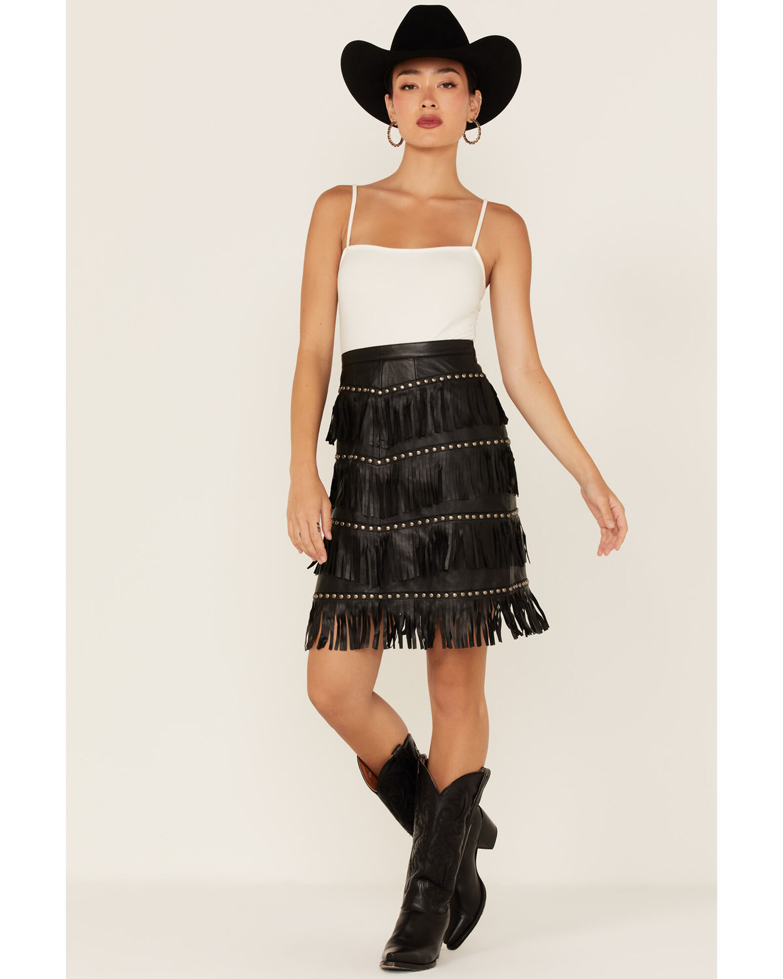 Black fringe on sale skirt queen