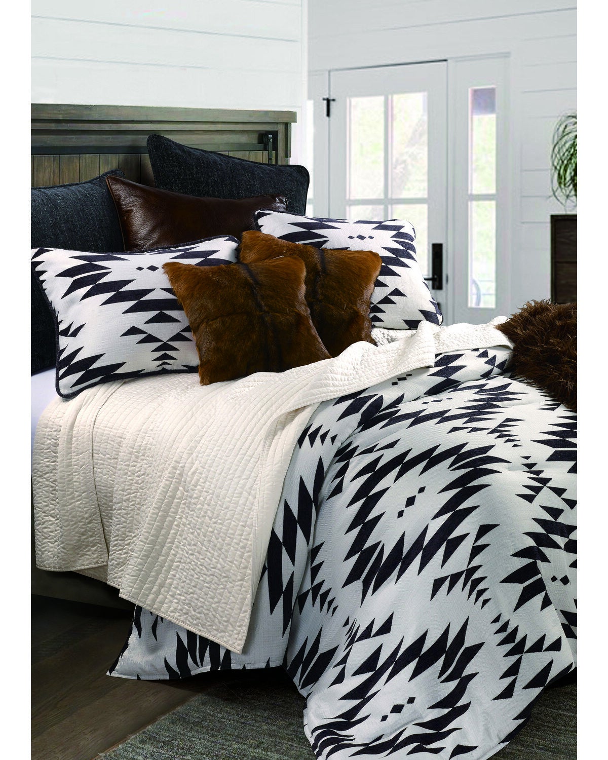 HiEnd Accents Amelia Super Queen Comforter Set - 3 Piece, Multi, hi-res