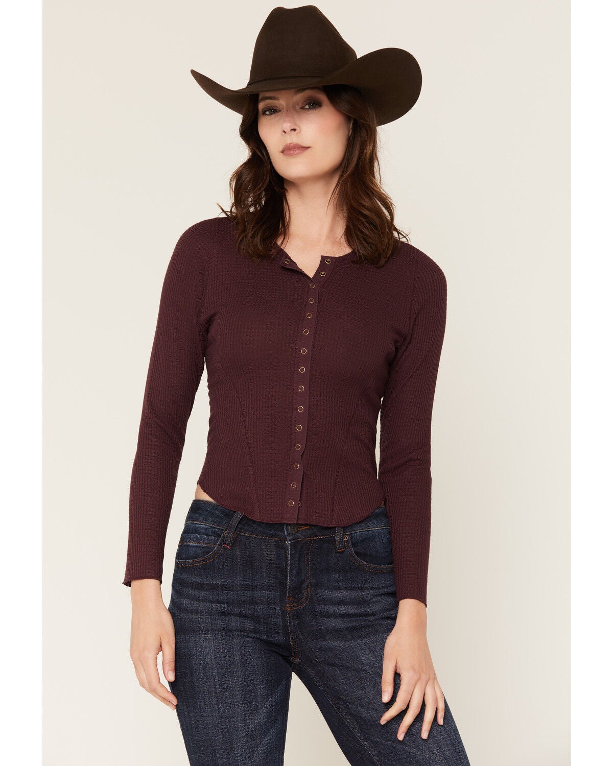 Idyllwind Women's Norwood Solid Long Sleeve Snap Thermal Shirt, Wine, hi-res