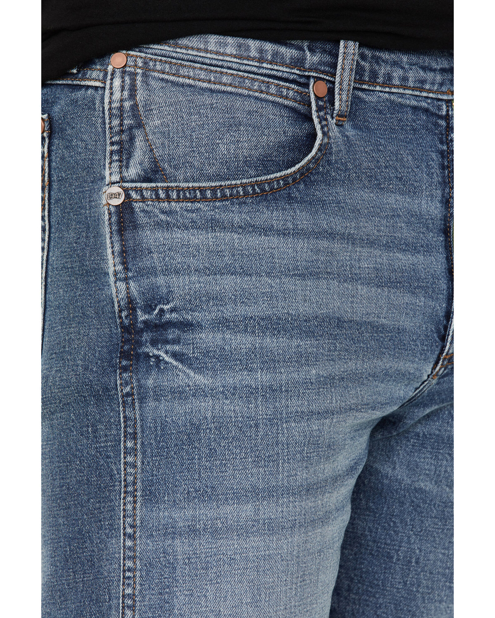 Wrangler Retro Men s 88MWZ Normande Medium Wash Slim Straight