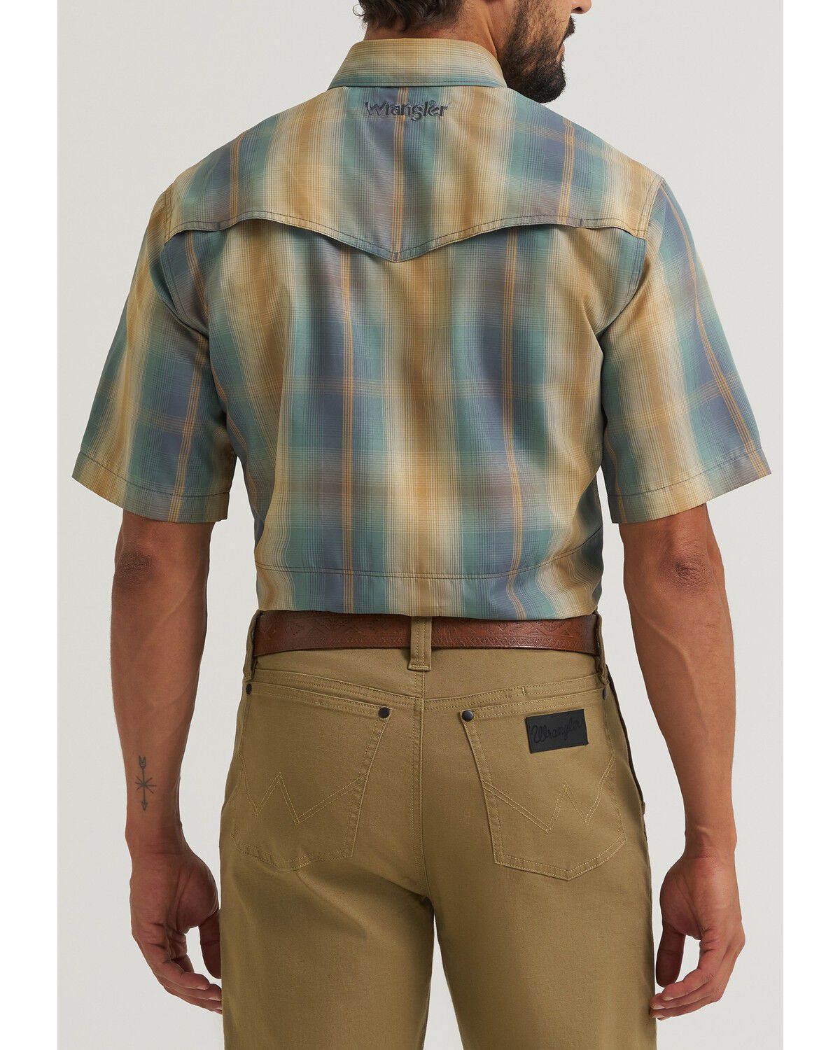 Image #2 - Wrangler Men's ATG Turbulence Plaid Print Short Sleeve Snap Performance Western Shirt, Multi, hi-res