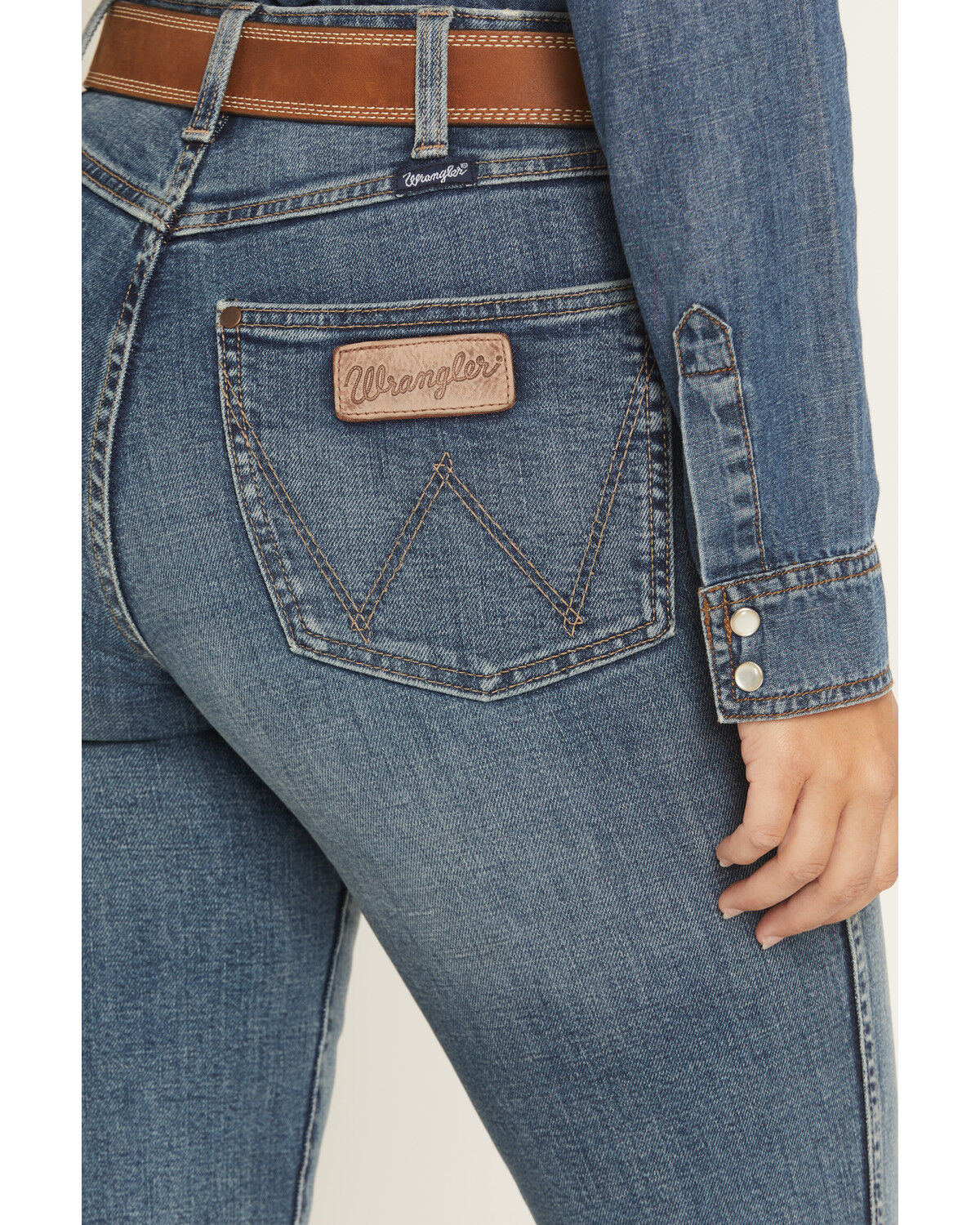 Image #4 - Wrangler Retro Women's Dark Wash Natalia High Rise Bailey Bootcut Stretch Denim Jeans, Dark Wash, hi-res