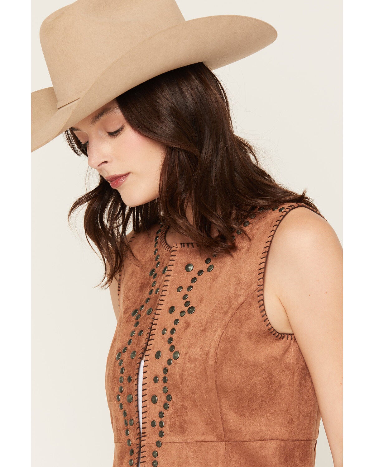 Image #2 - Shyanne Women's Hollis Faux Suede Concho Studded Vest, Bark, hi-res