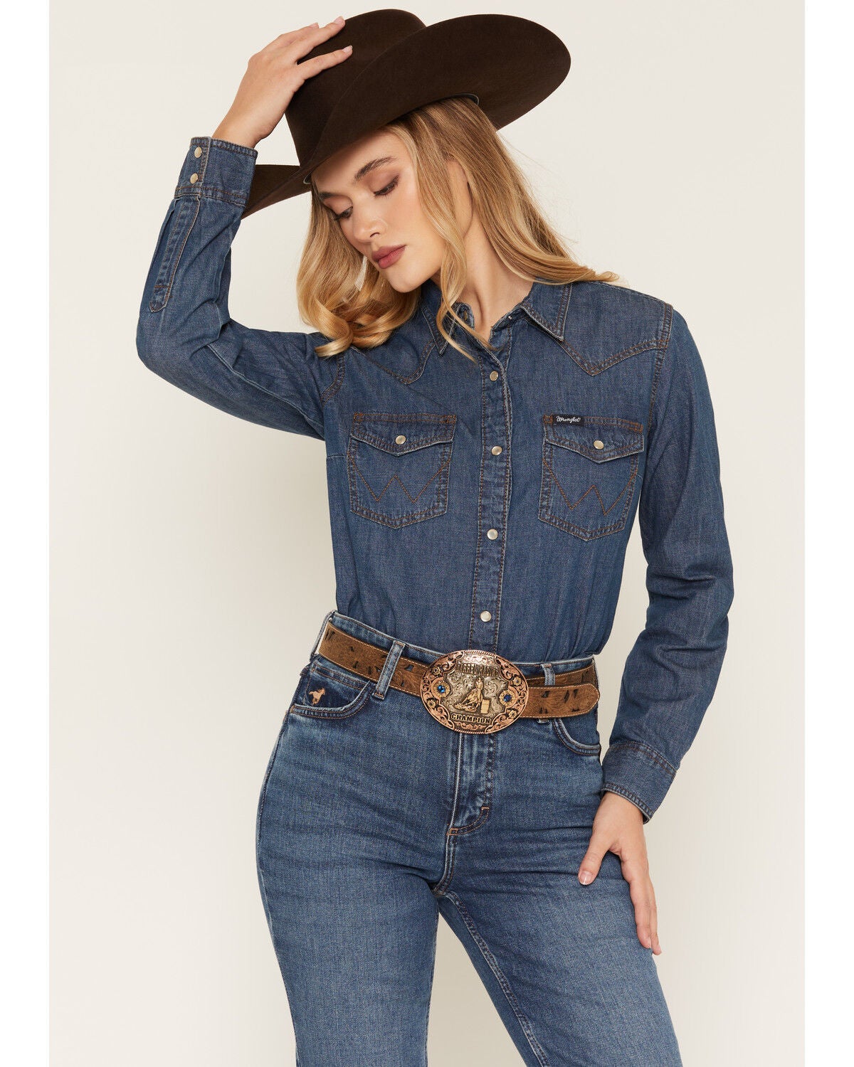 Wrangler Women's Dark Wash Long Sleeve Pearl Snap Denim Western