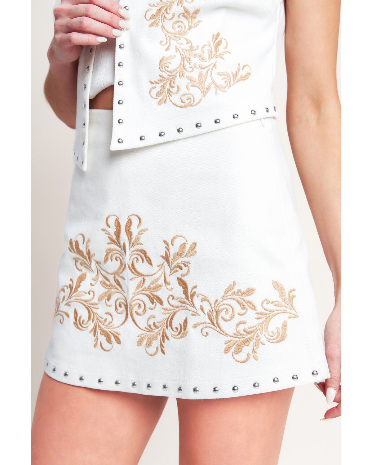 Image #2 - Flying Tomato Women's All Eyes on You Woven Mini Skort, White, hi-res